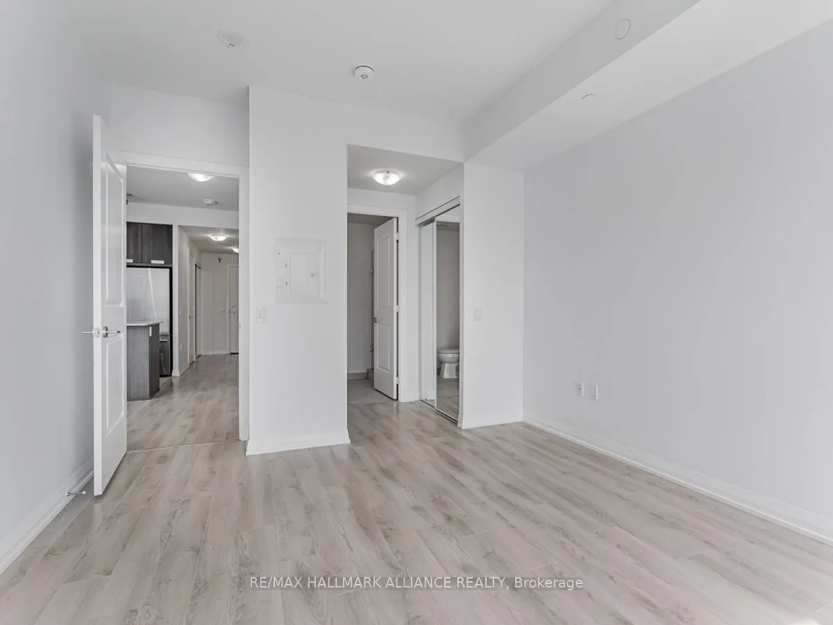 35 Watergarden Drive, #2214