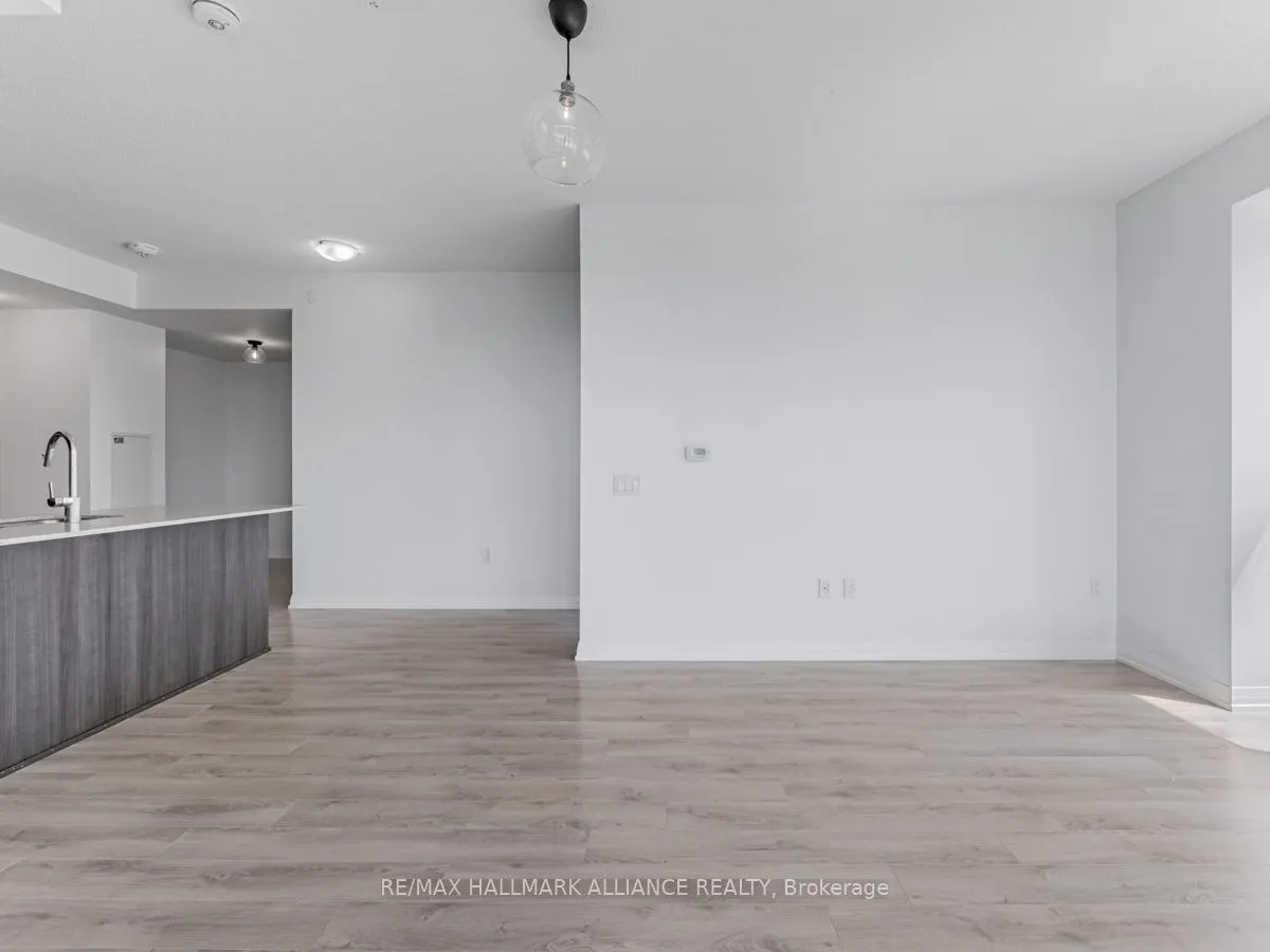 35 Watergarden Drive, #2214