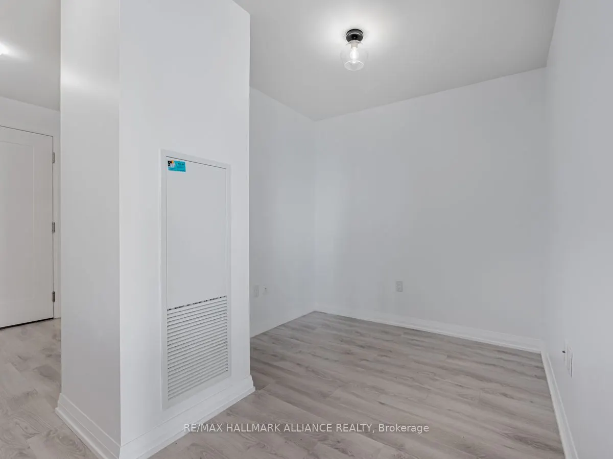 35 Watergarden Drive, #2214