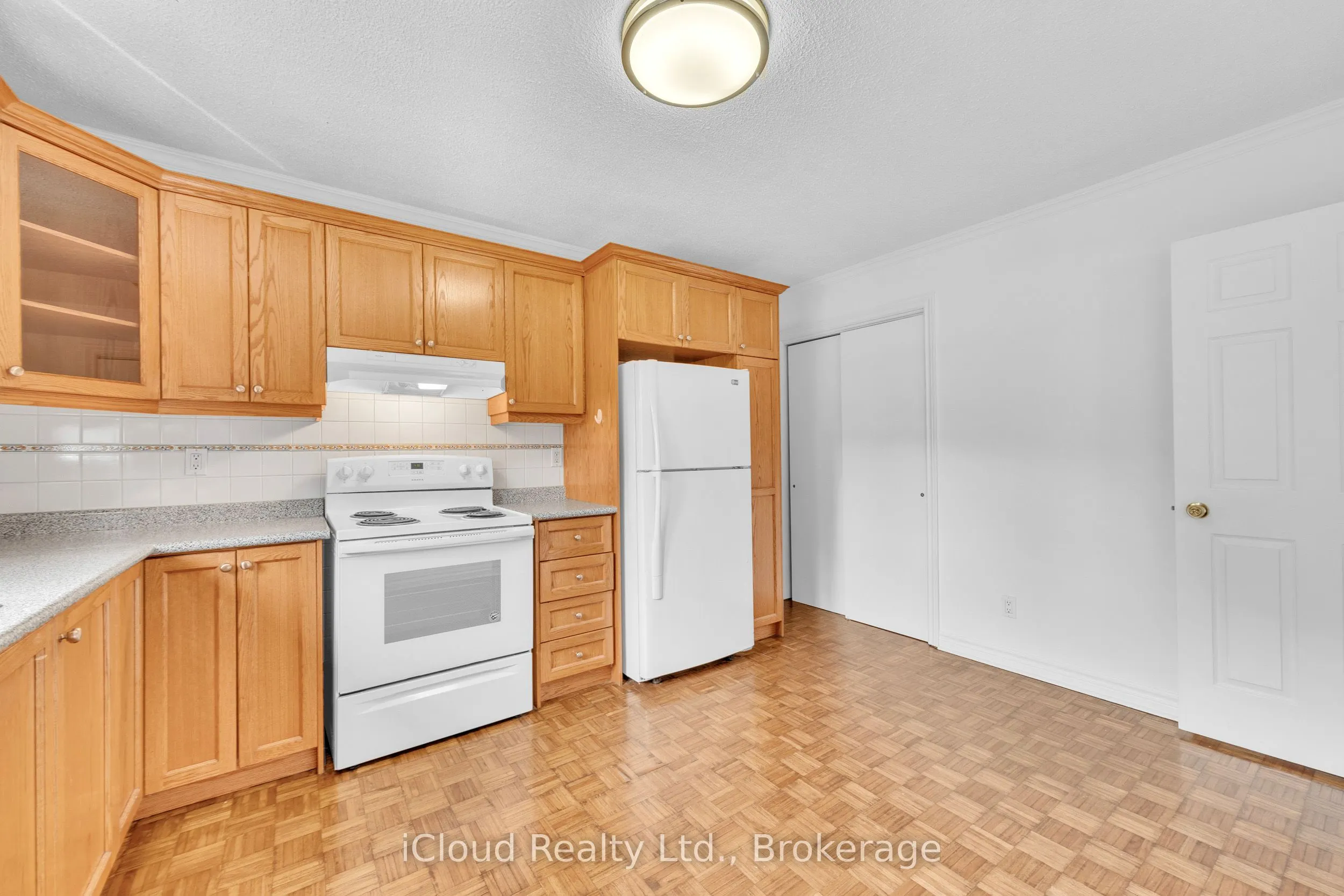 551 Caledonia Road