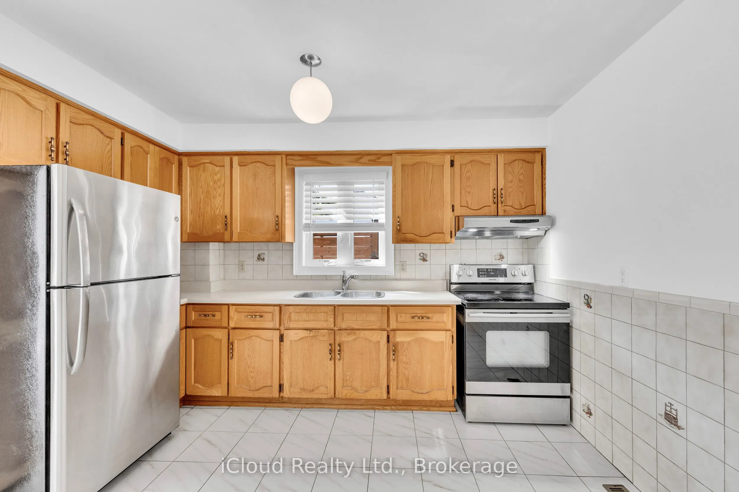 551 Caledonia Road