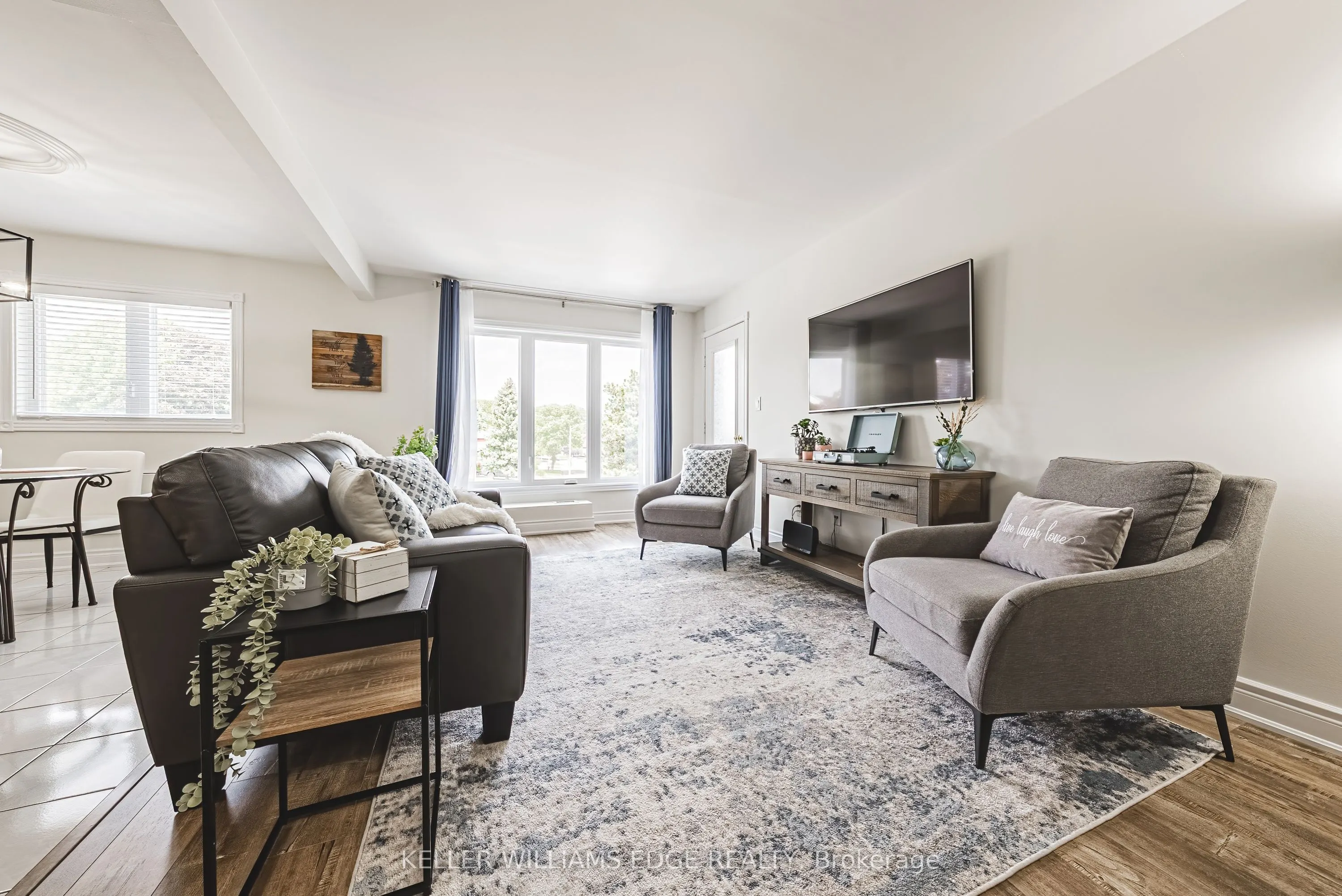 3050 Pinemeadow Drive, #30