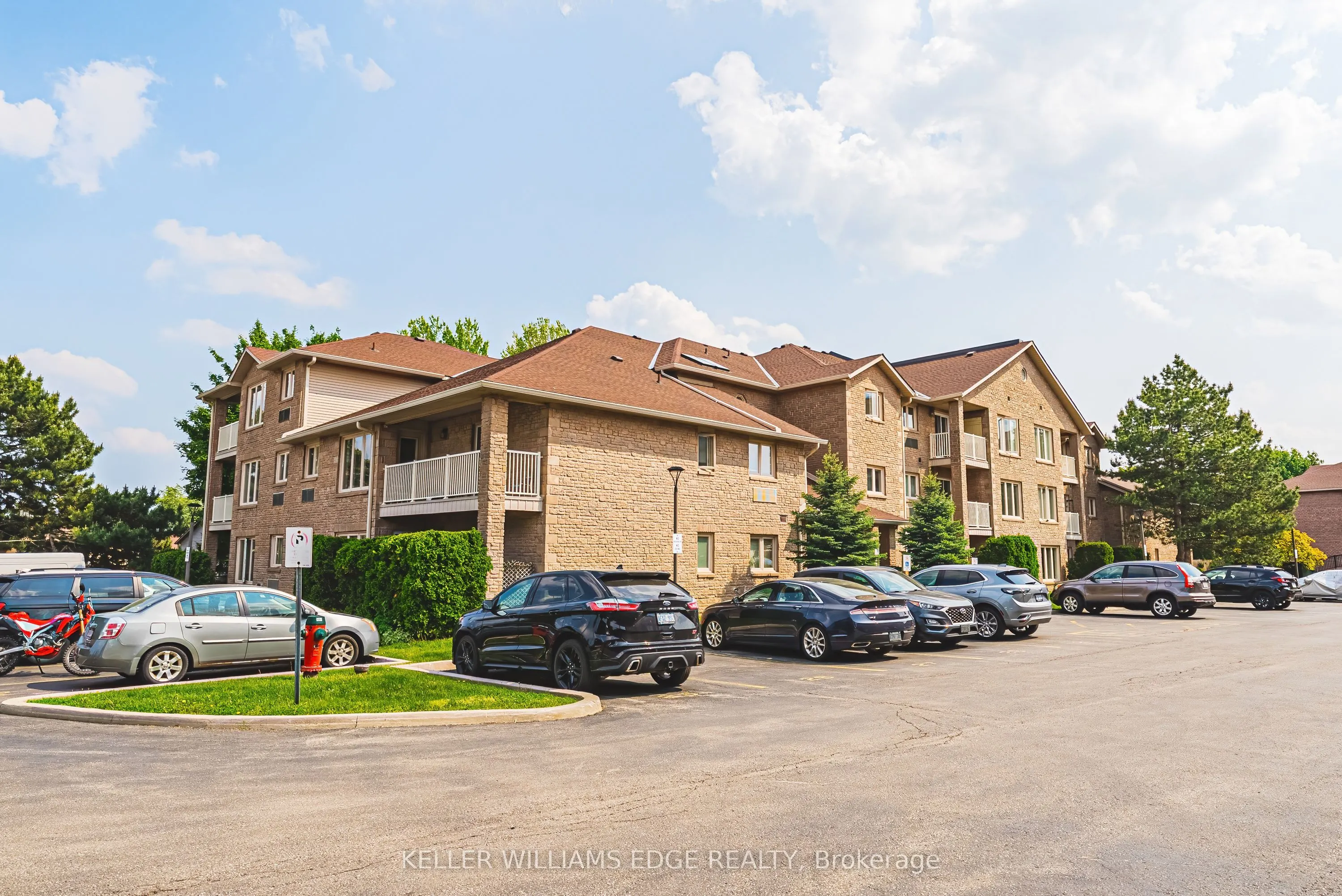 3050 Pinemeadow Drive, #30