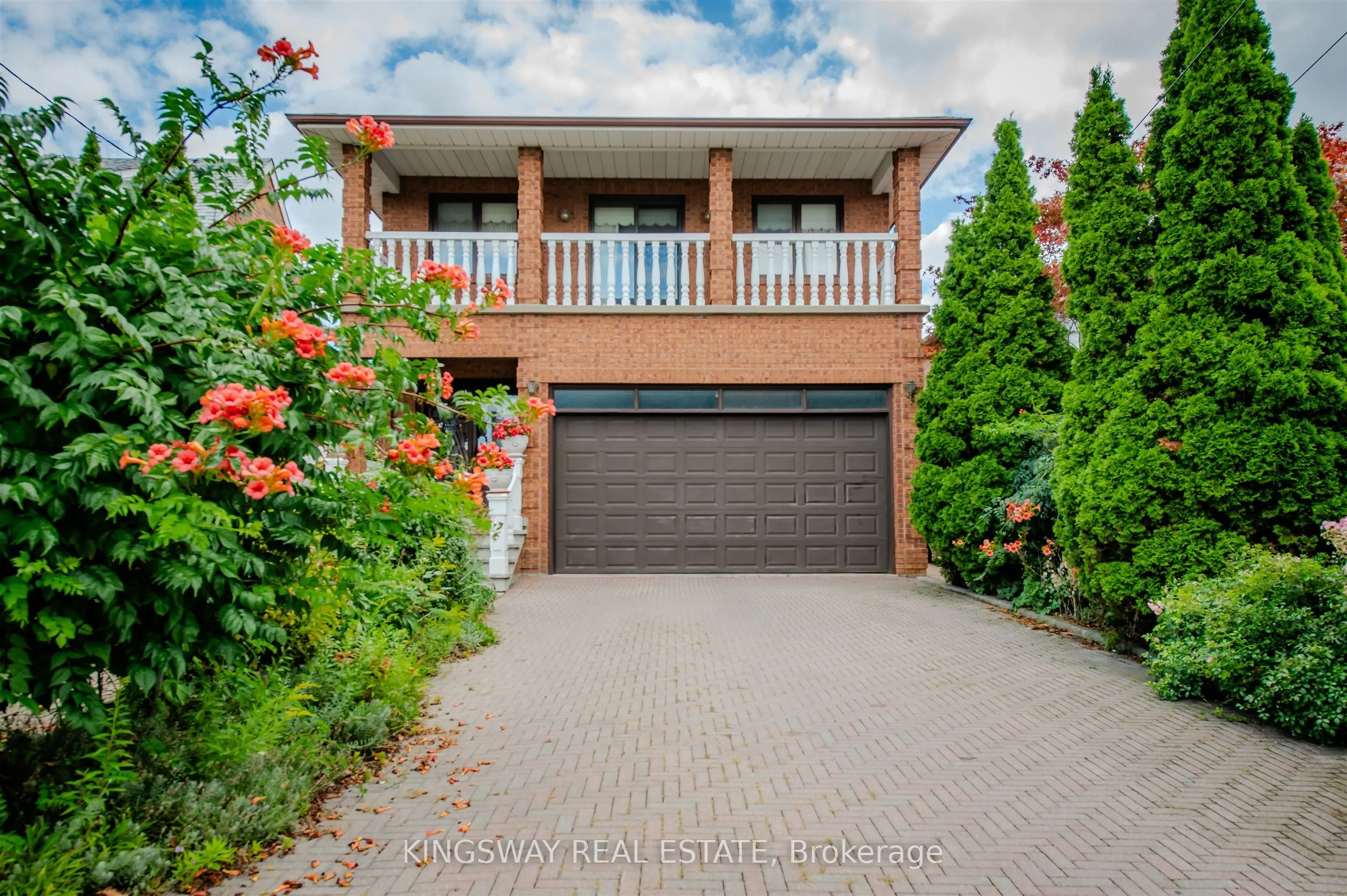 27 Mulholland Avenue