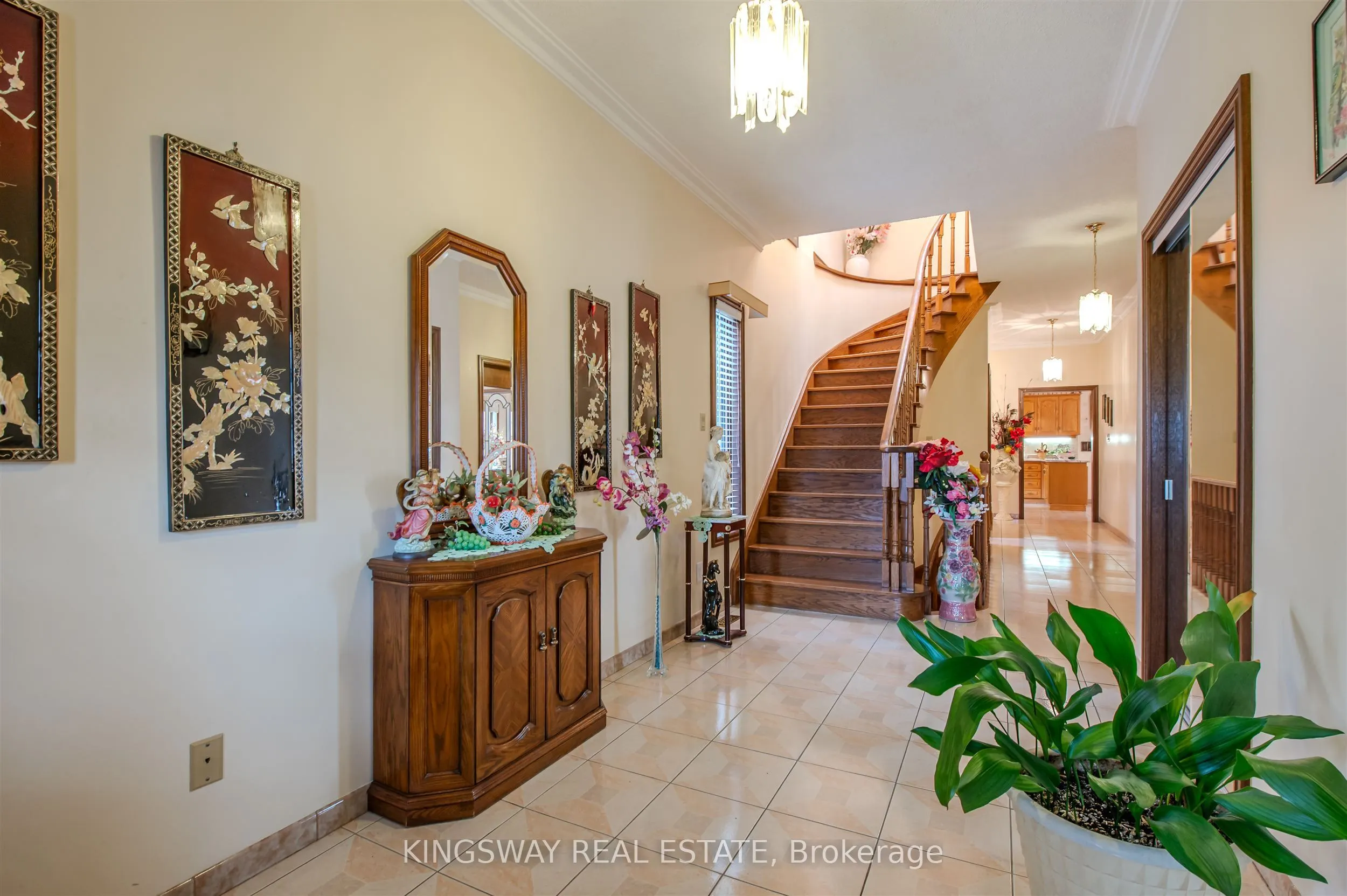 27 Mulholland Avenue
