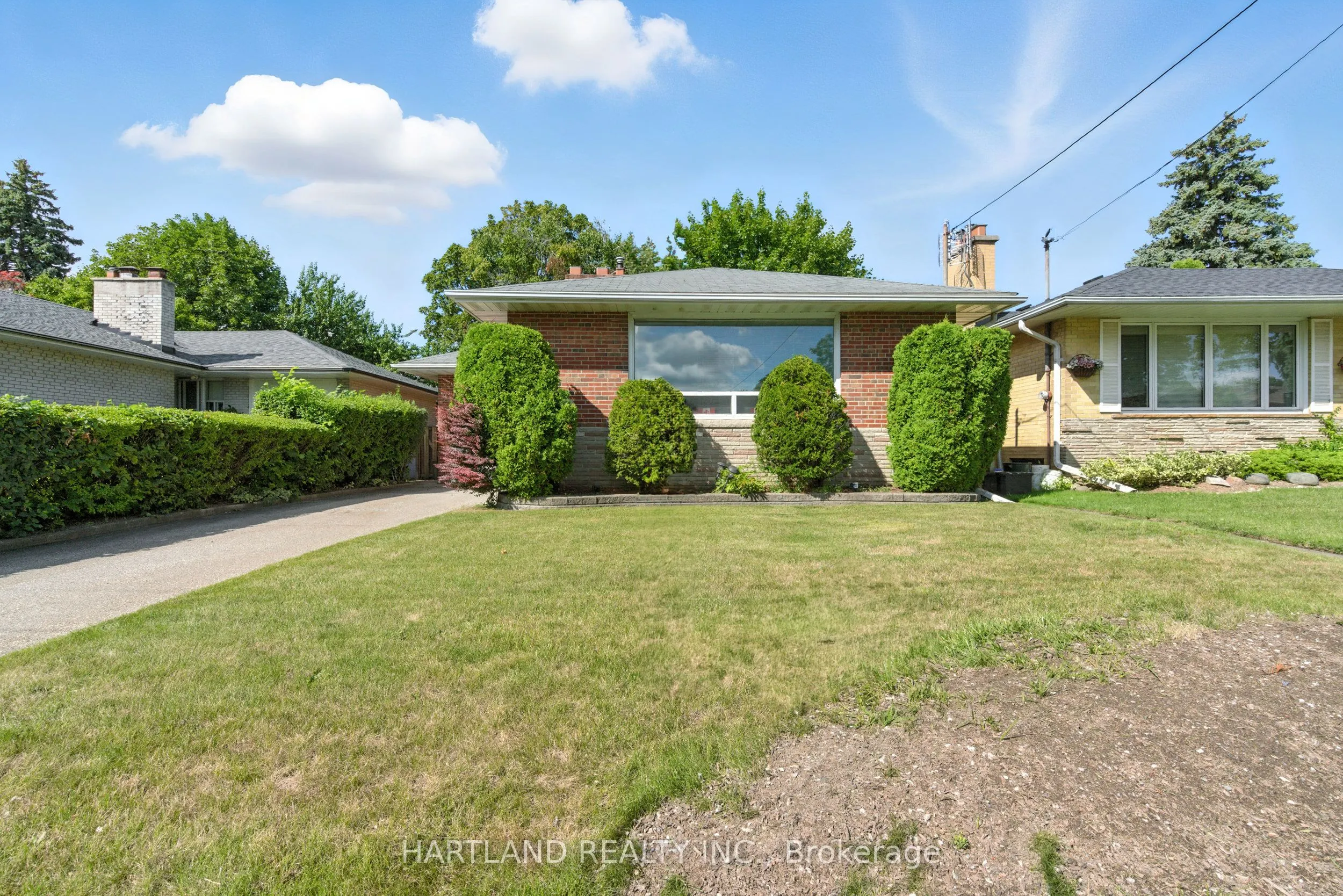 25 Rowse Crescent