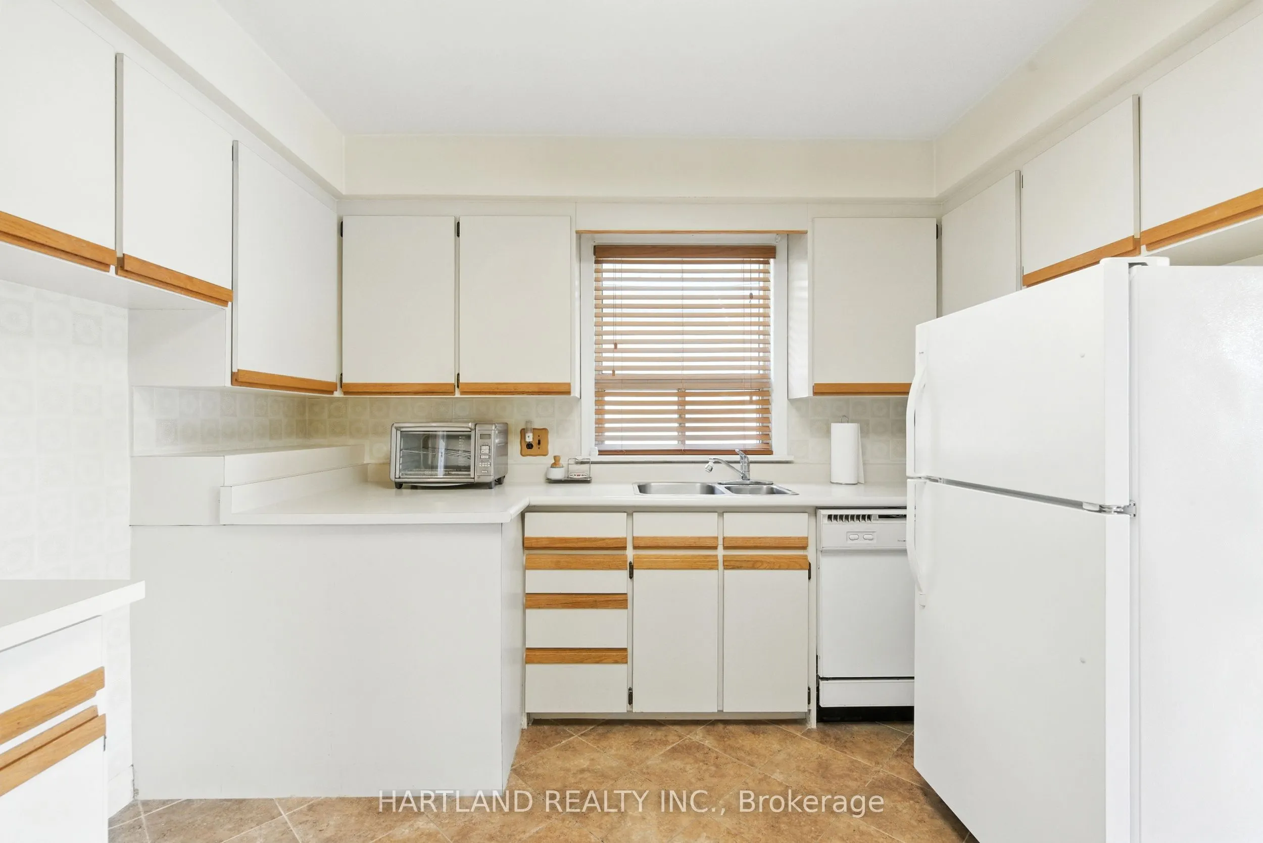 25 Rowse Crescent