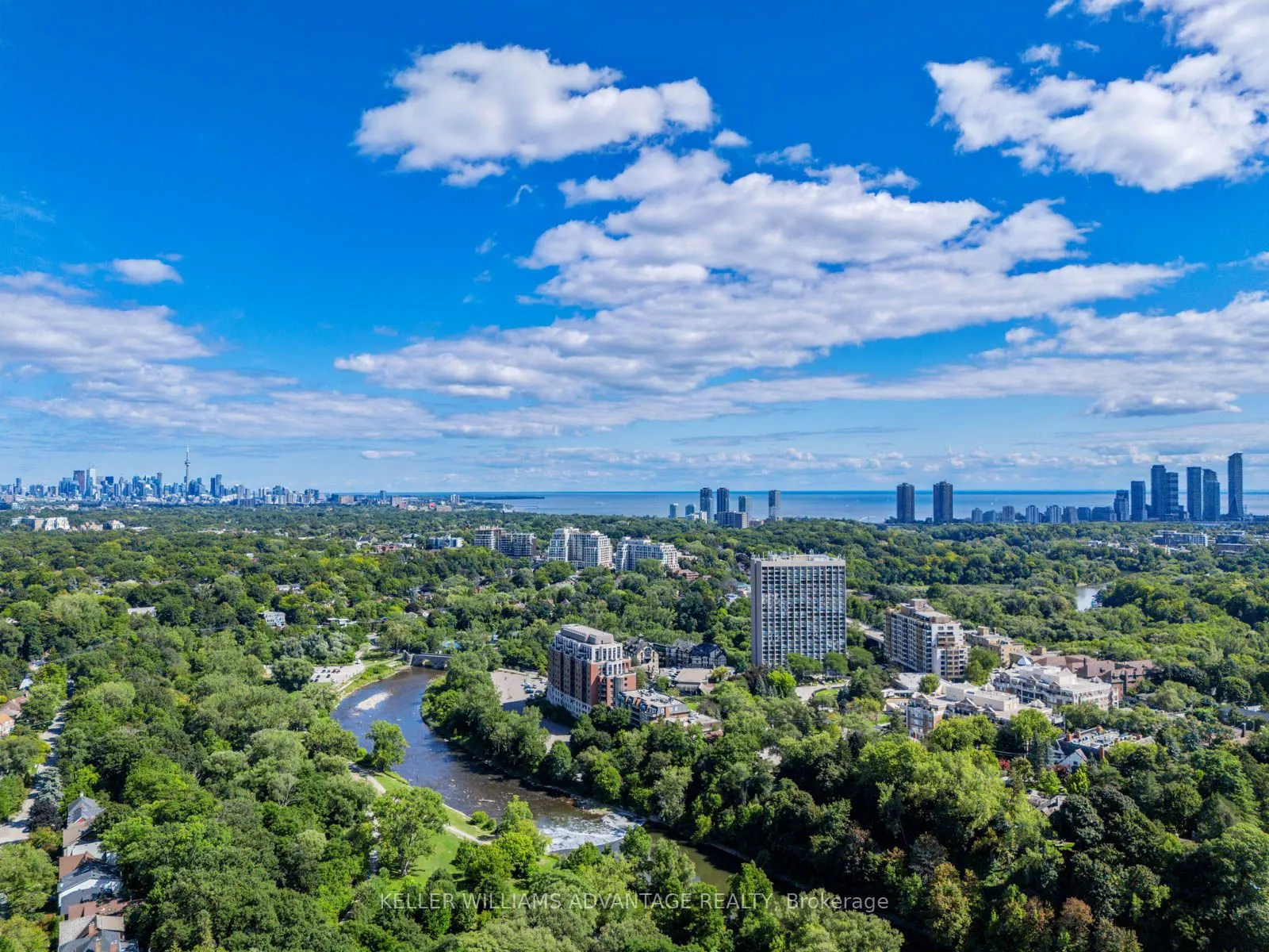2662 Bloor Street W, #904