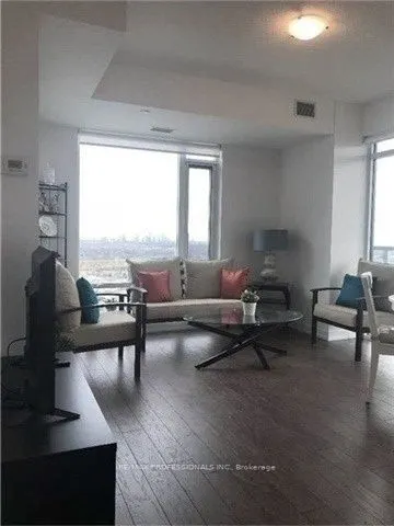 2560 Eglinton Avenue W, #1704