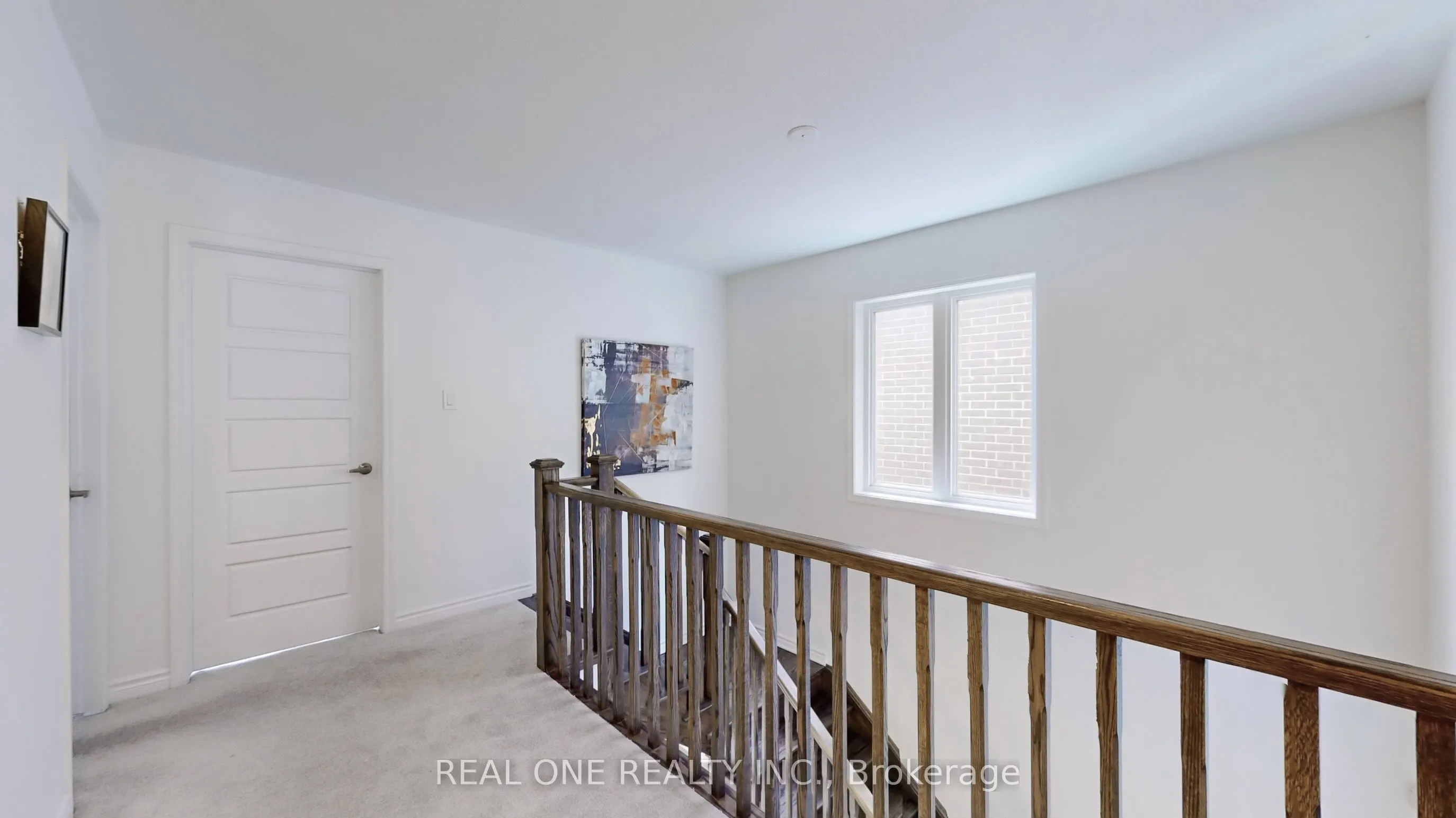 561 KENNEDY Circle W