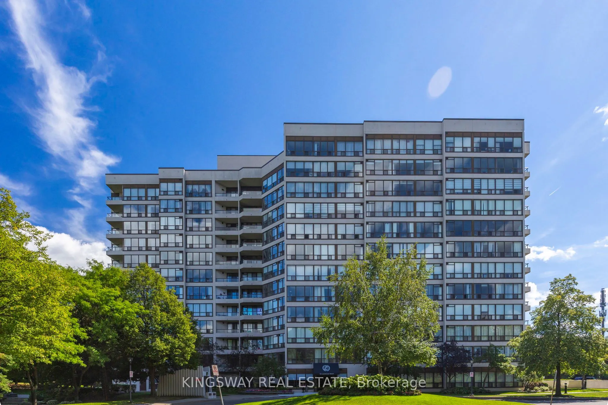 12 Laurelcrest Street, #507
