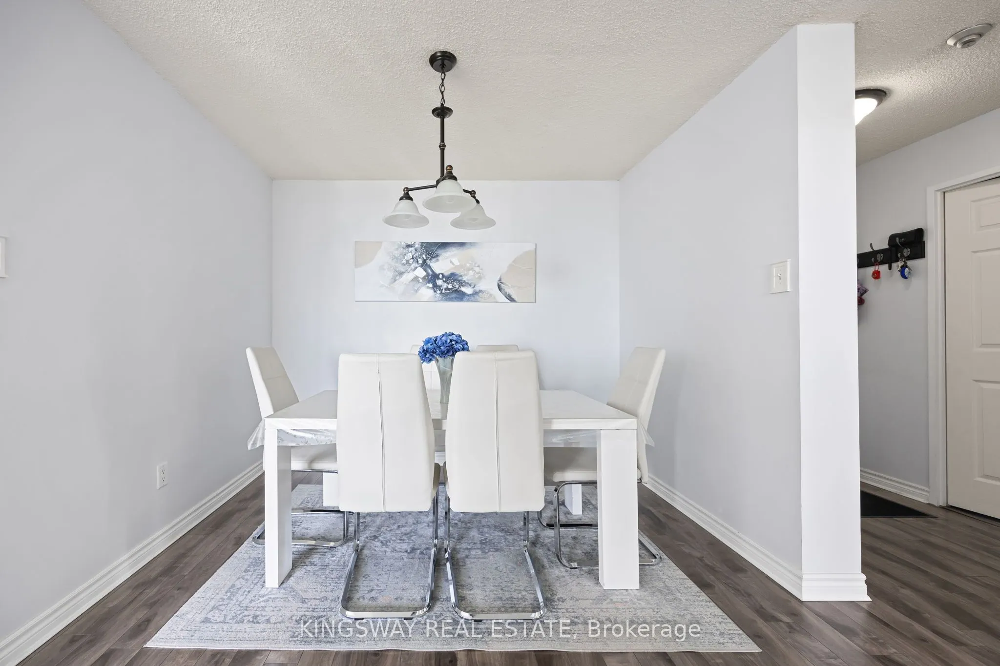 12 Laurelcrest Street, #507