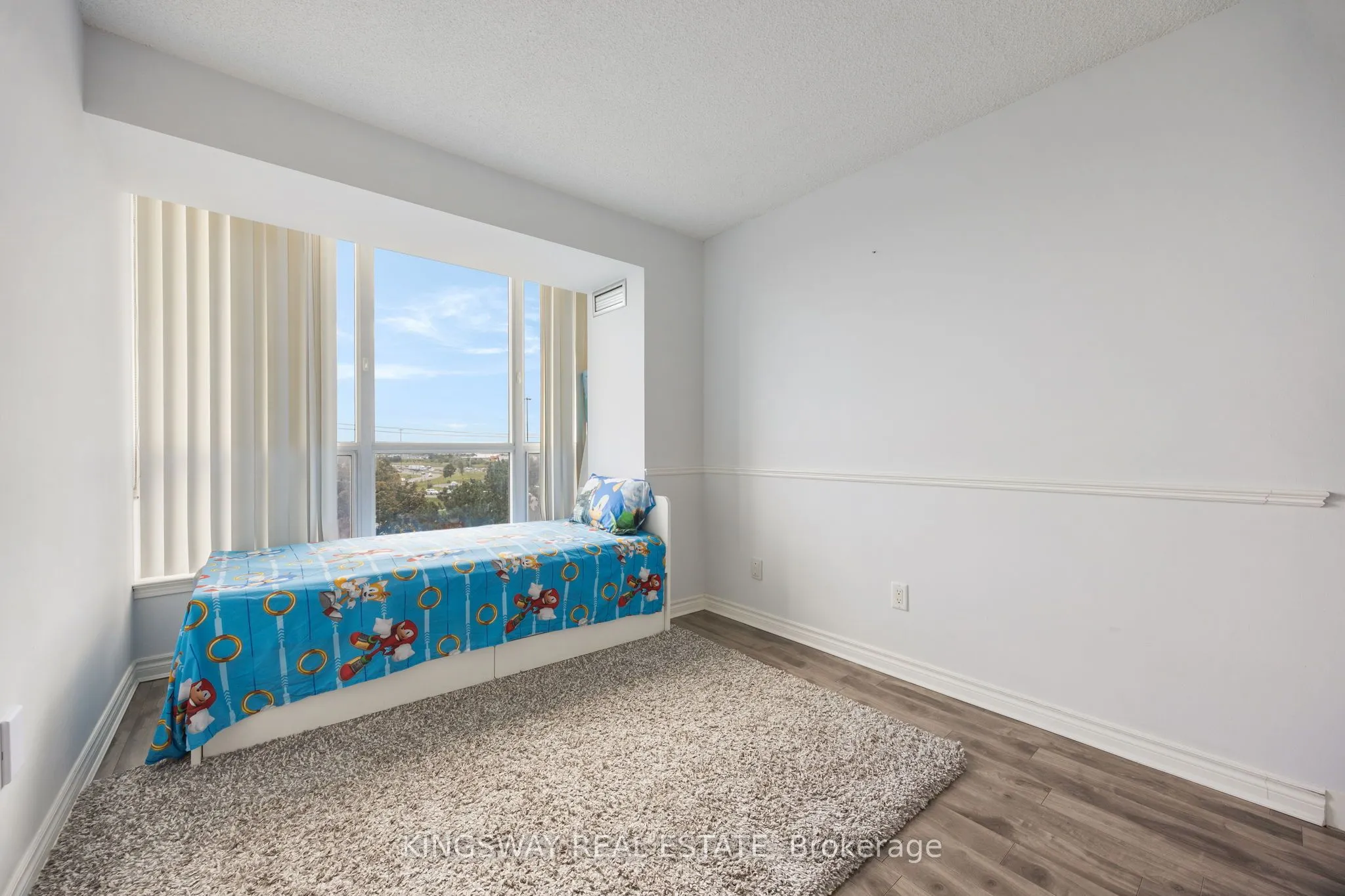 12 Laurelcrest Street, #507