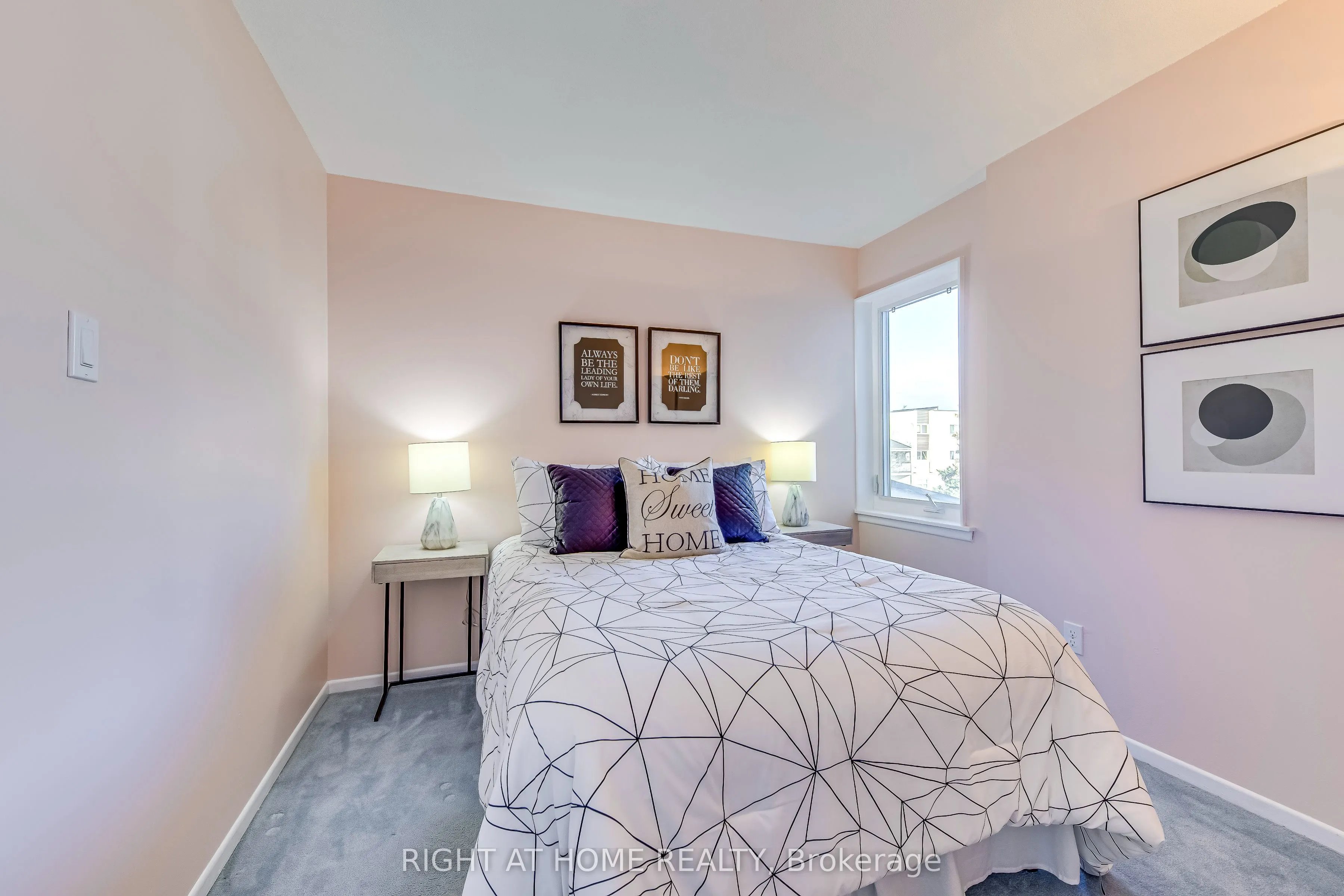 1055 Dundas Street E, #202