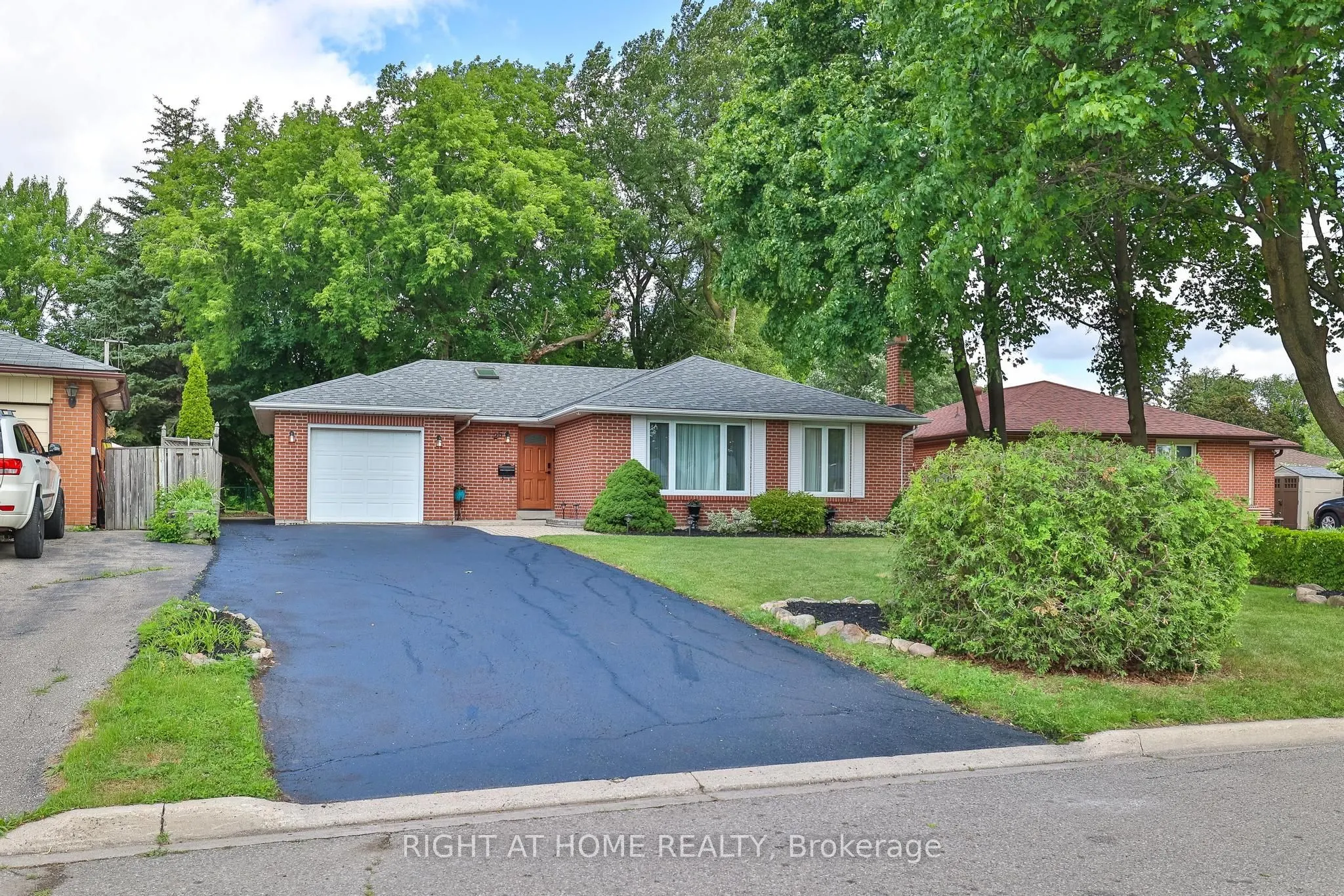 25 Devonshire Drive