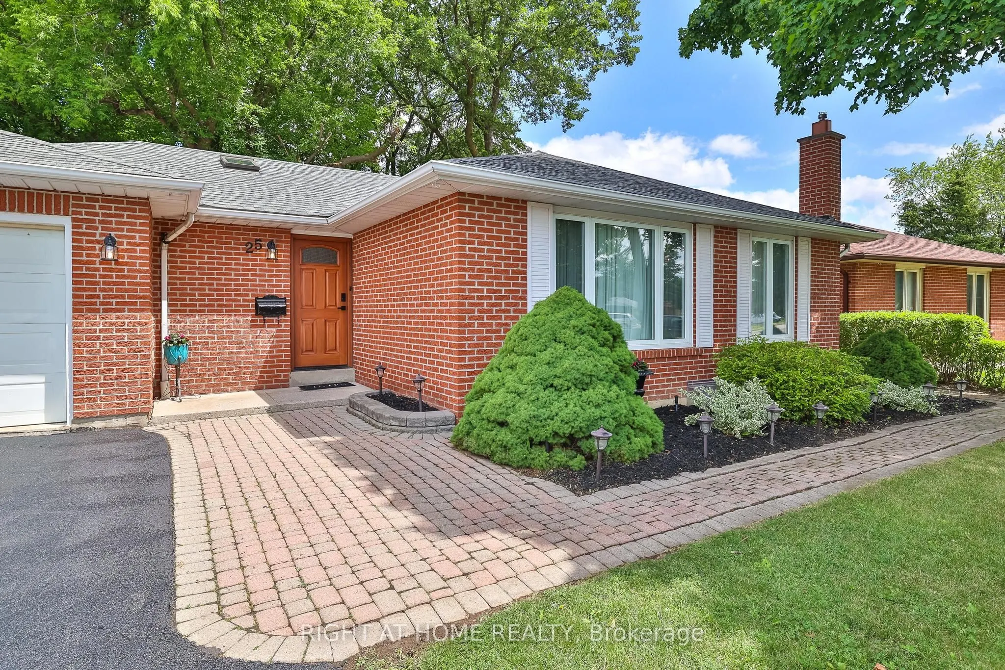 25 Devonshire Drive