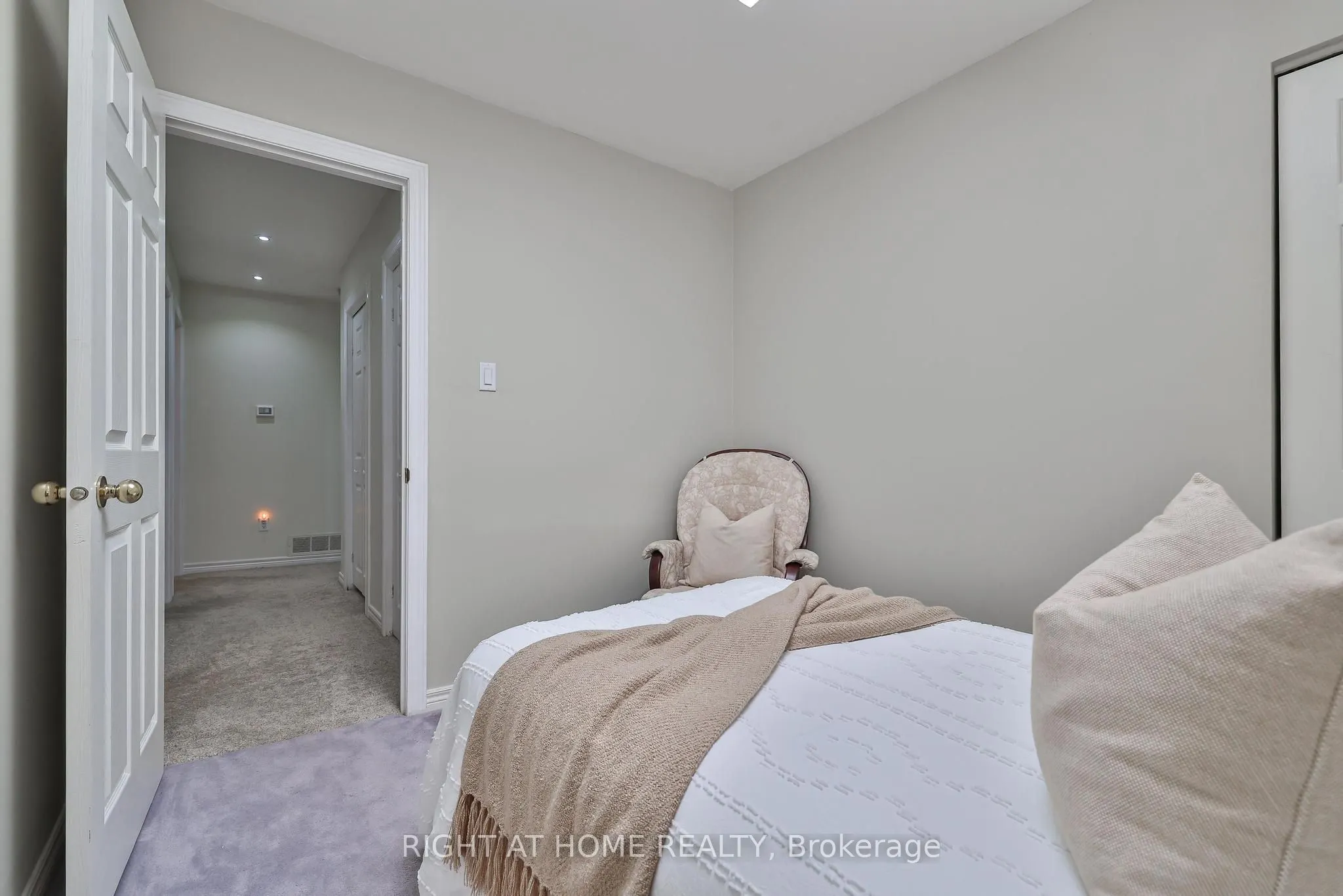 25 Devonshire Drive