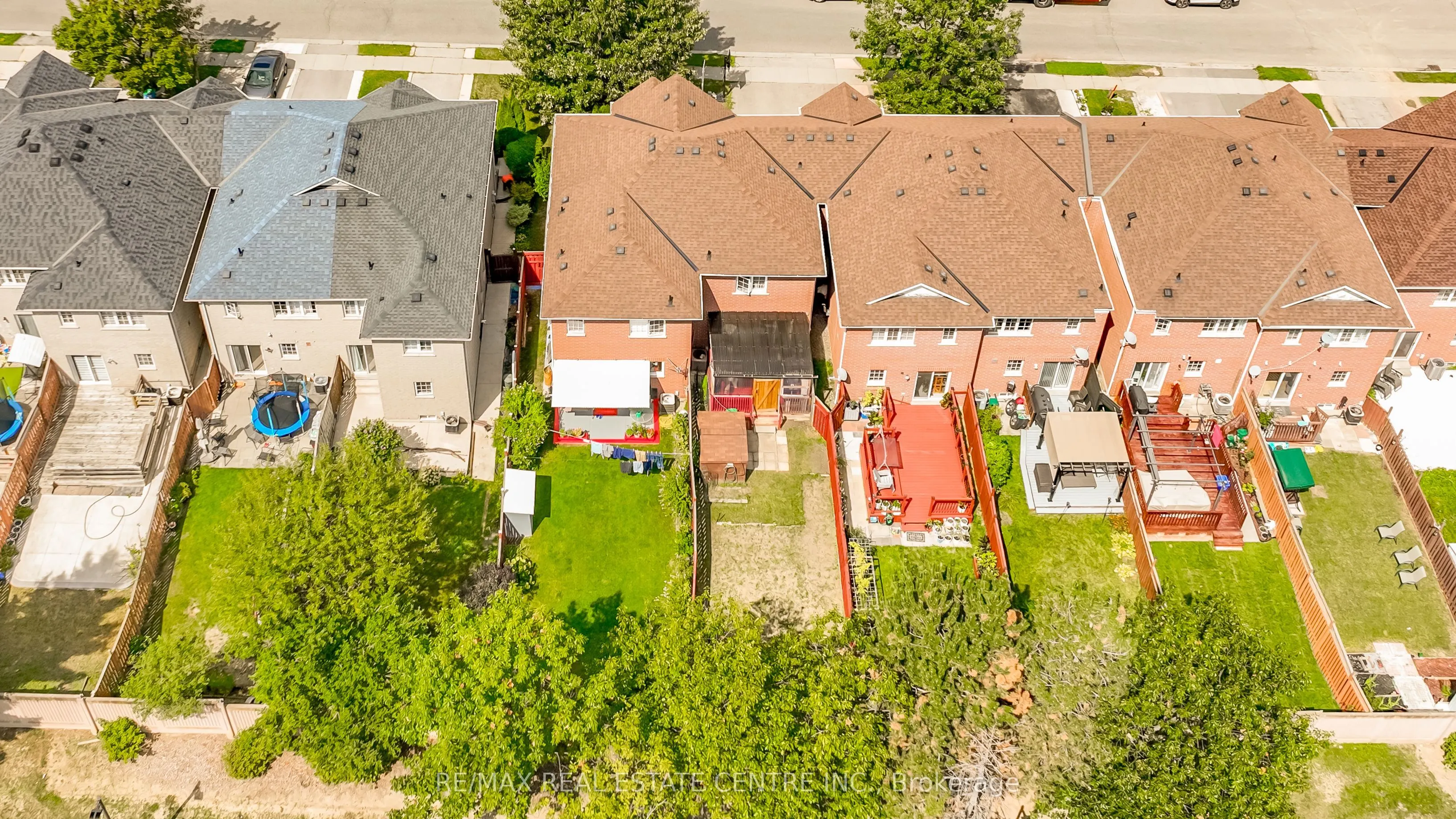 83 Checkerberry Crescent