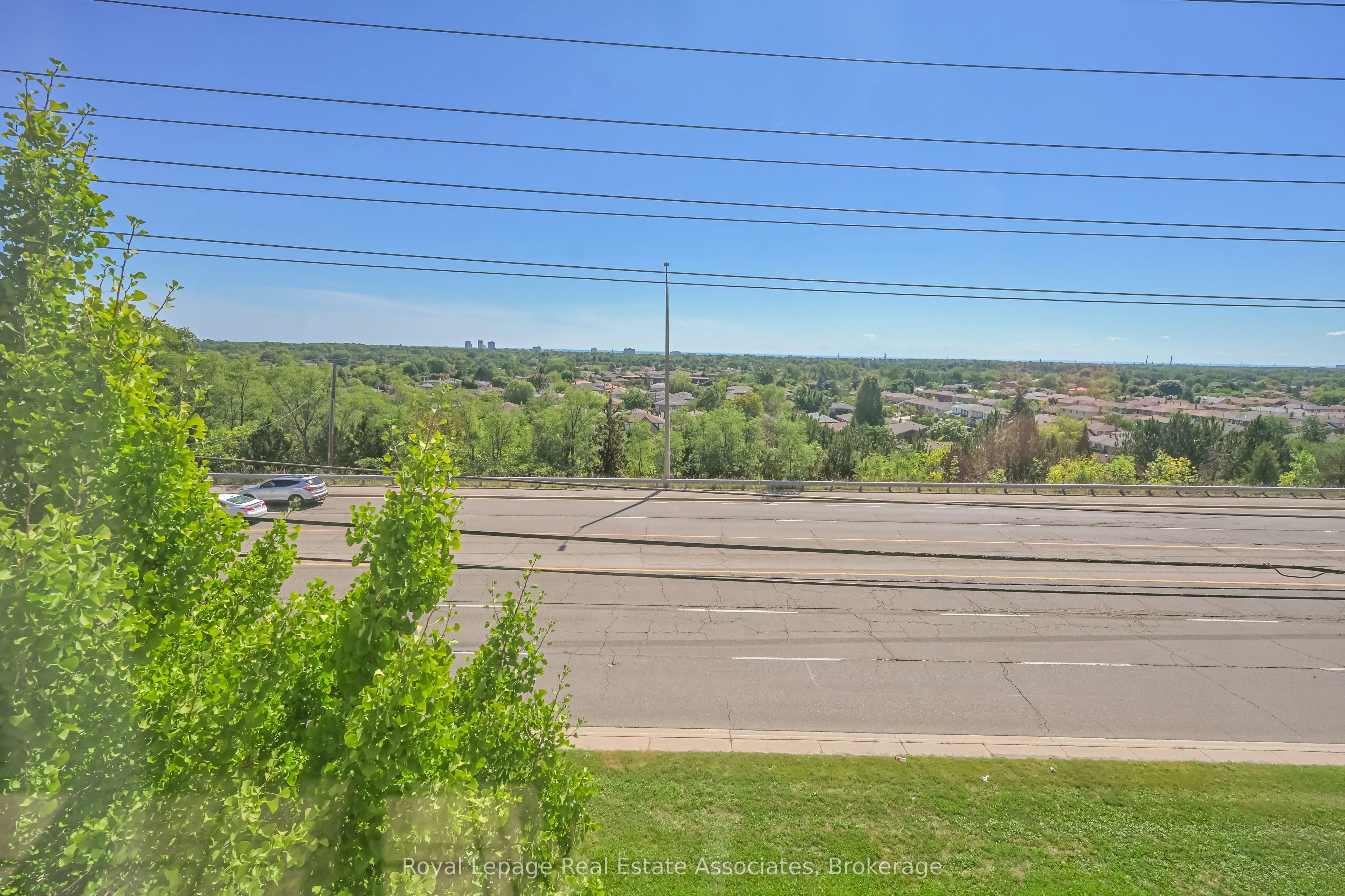 575 Dundas Street, #3