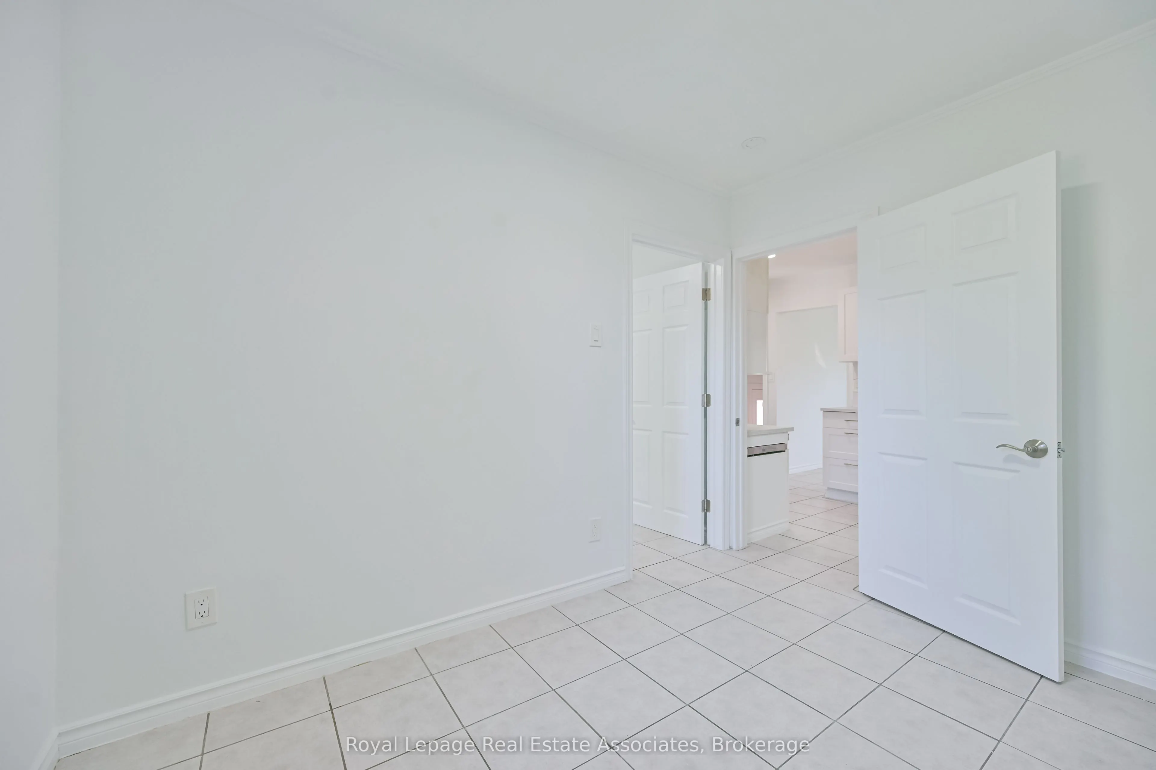 20 East Drive