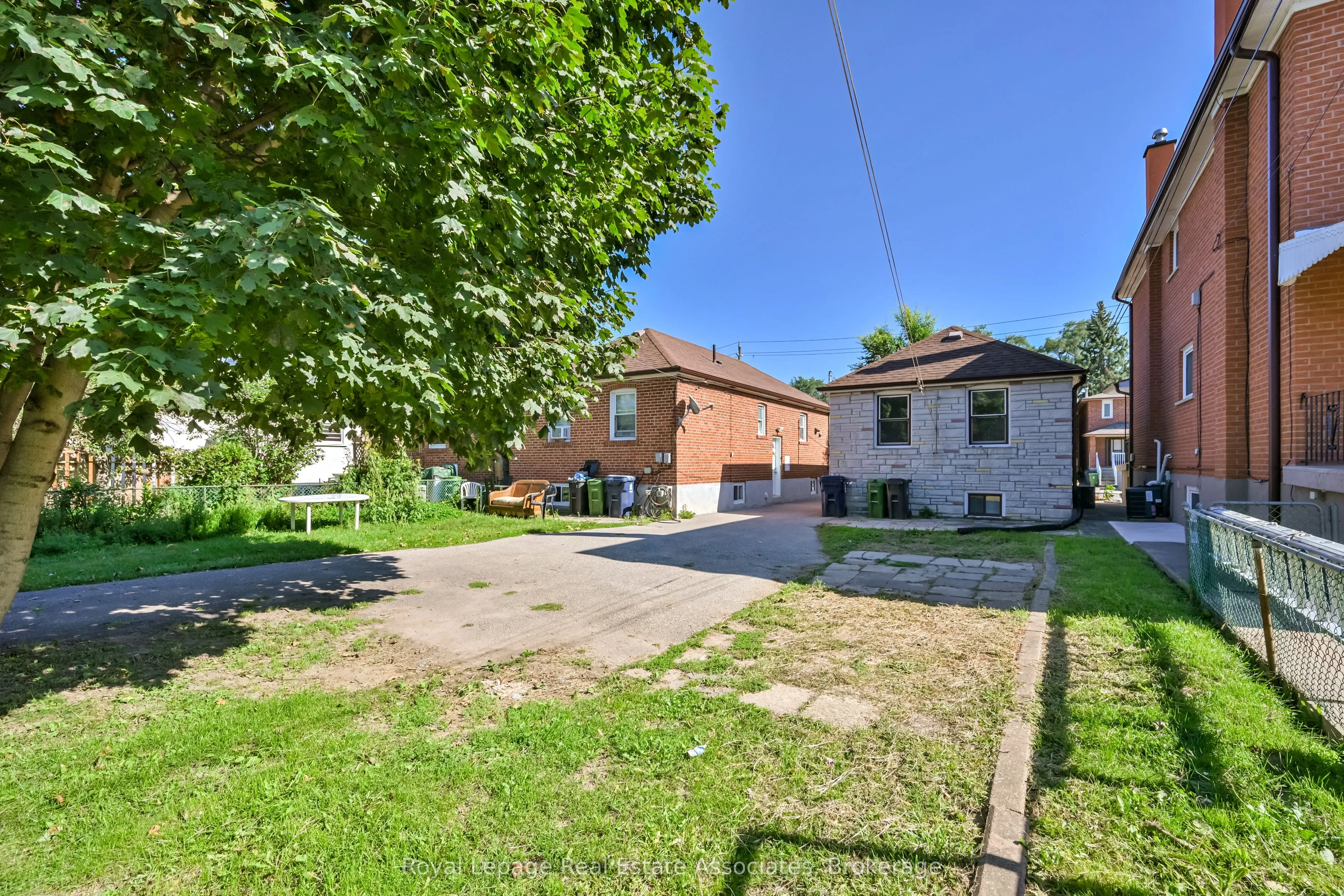 20 East Drive