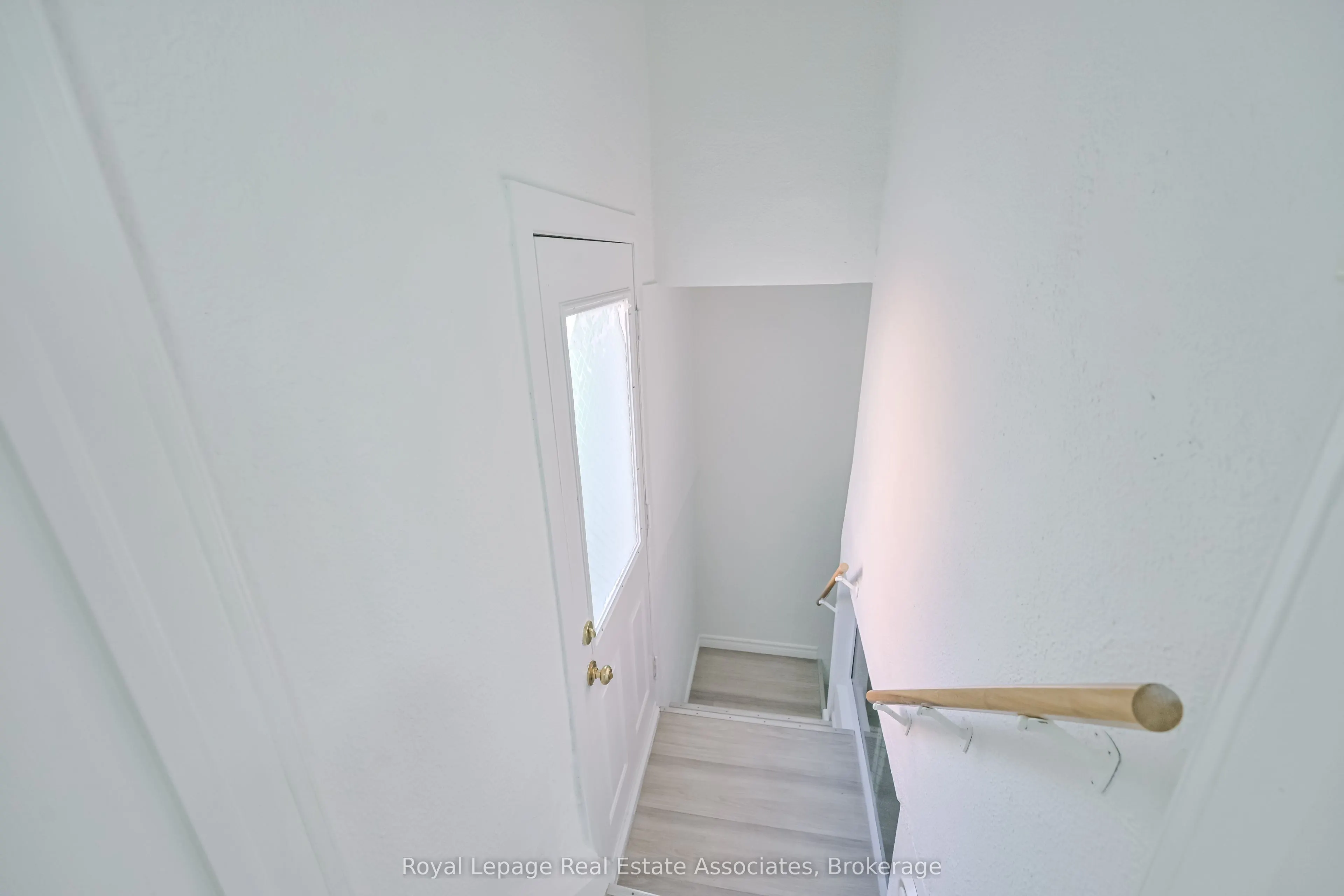 20 East Drive