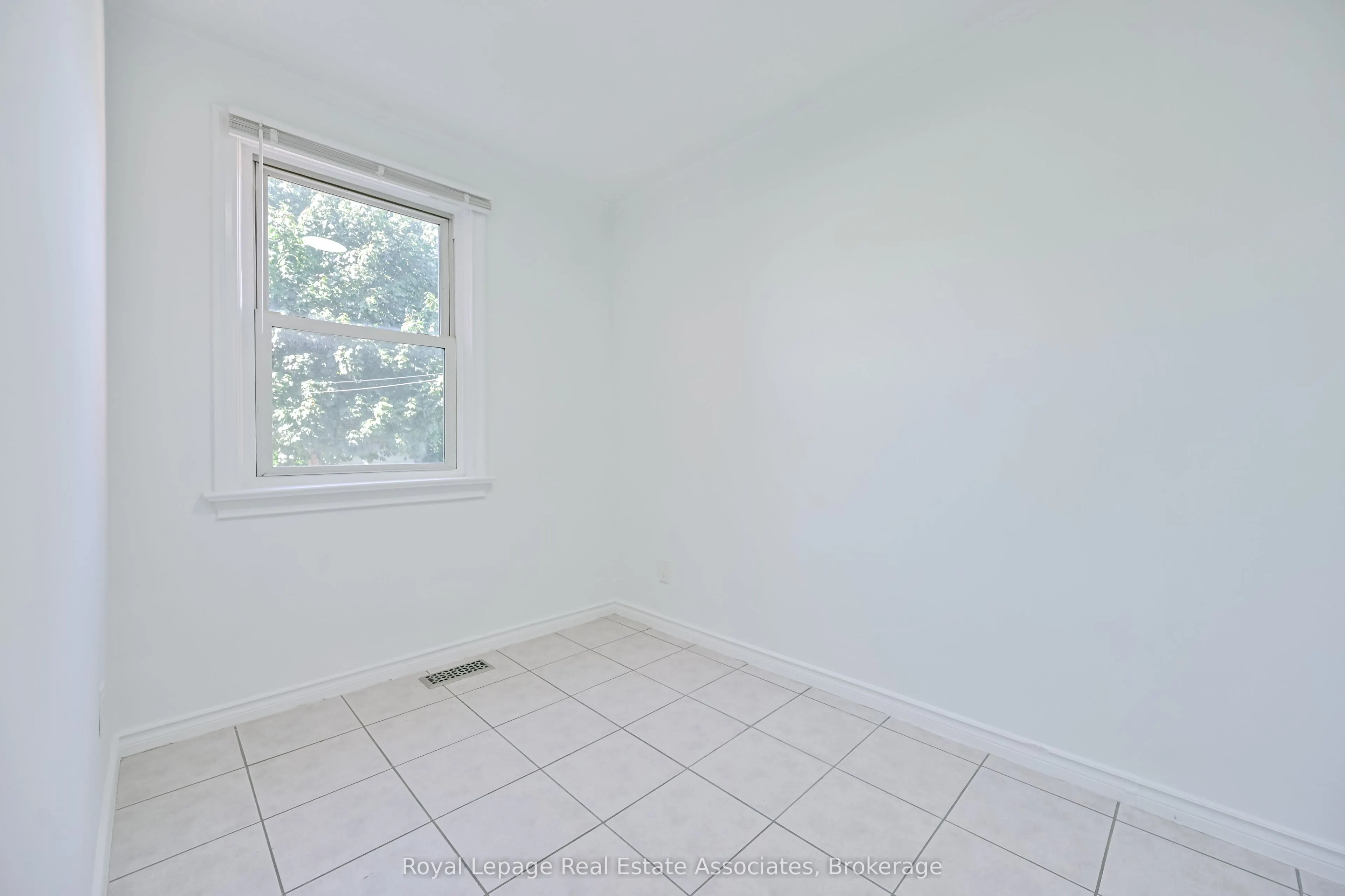 20 East Drive