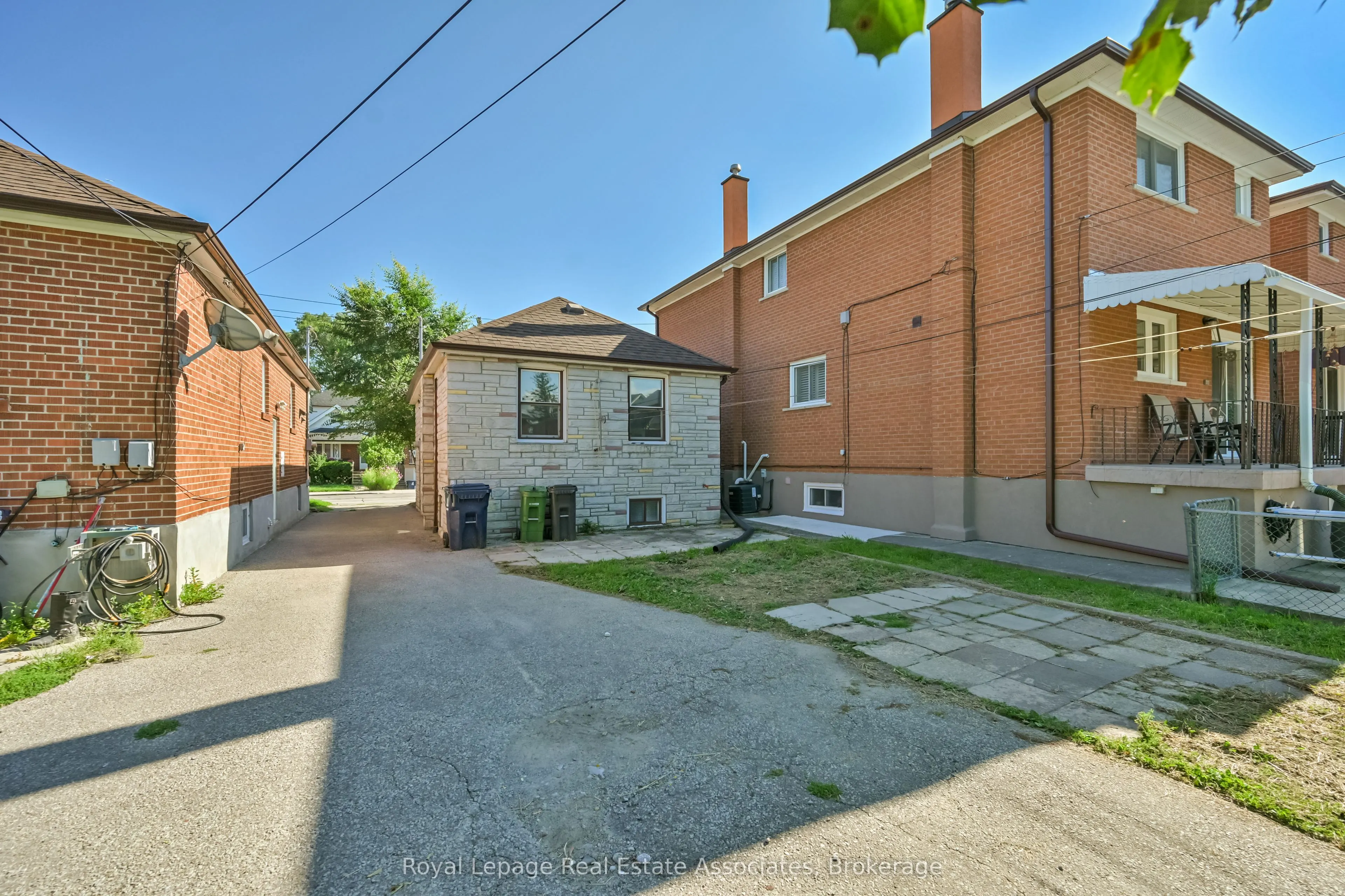 20 East Drive