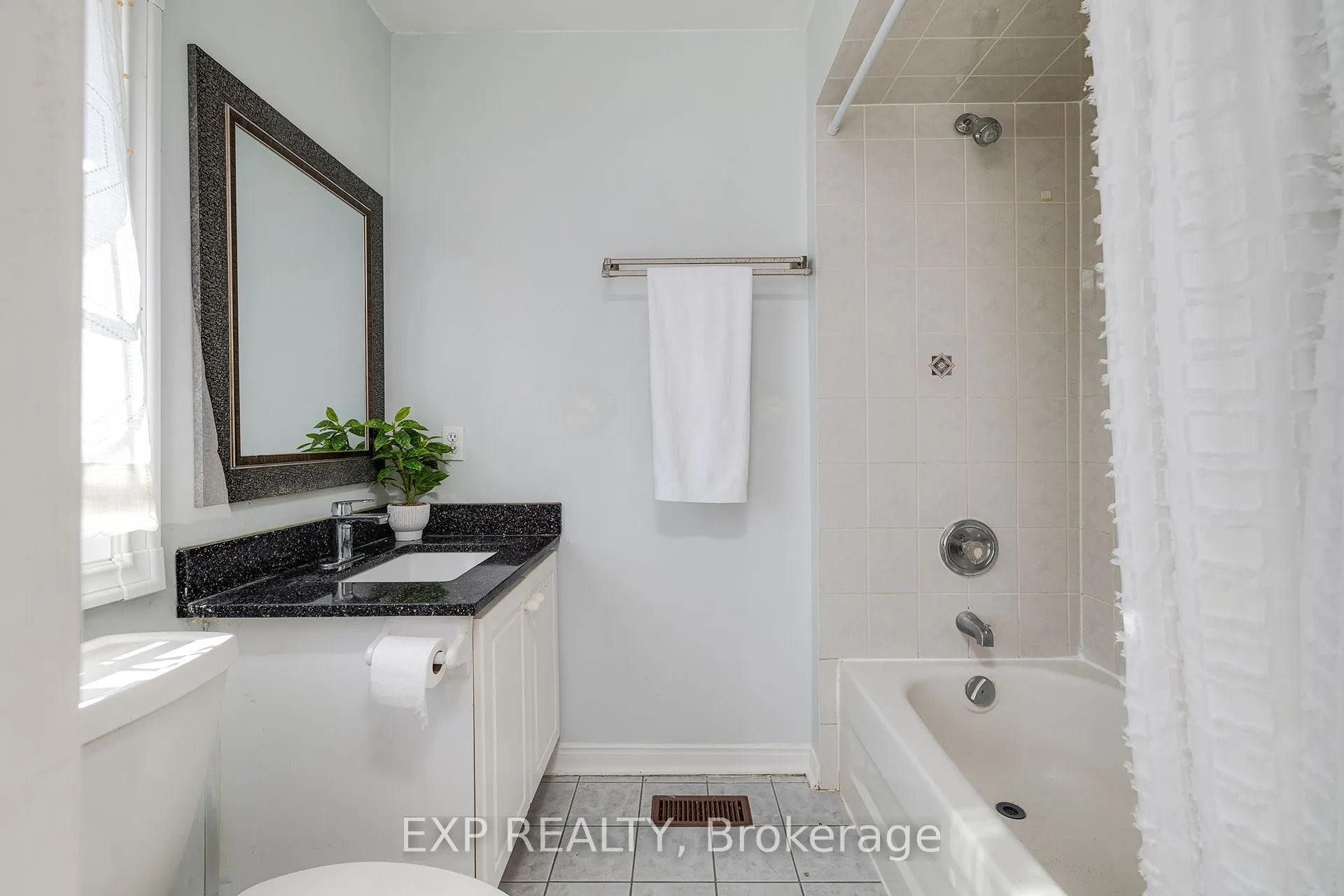 1591 South Parade Court, #24