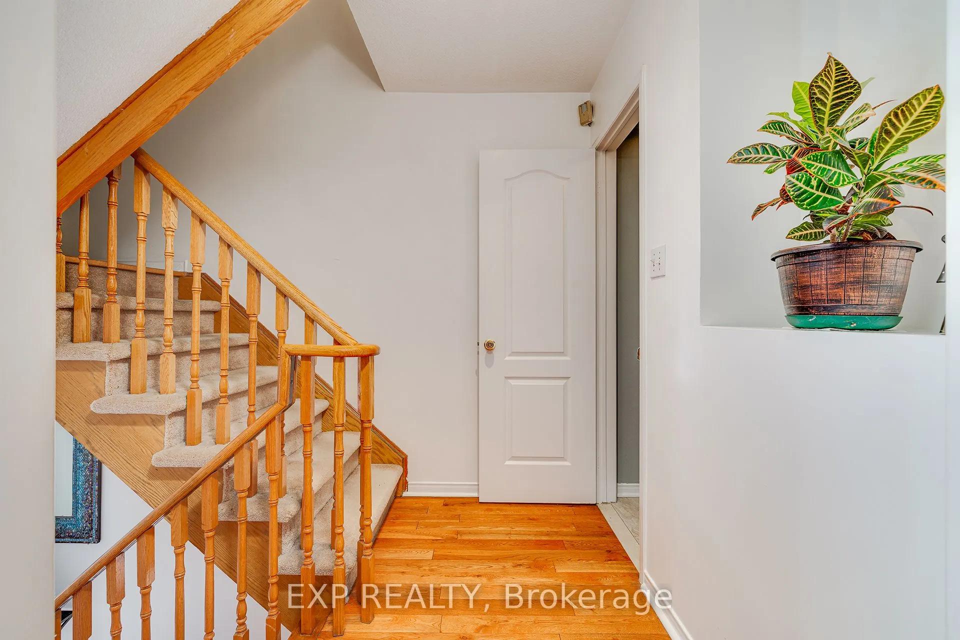 1591 South Parade Court, #24