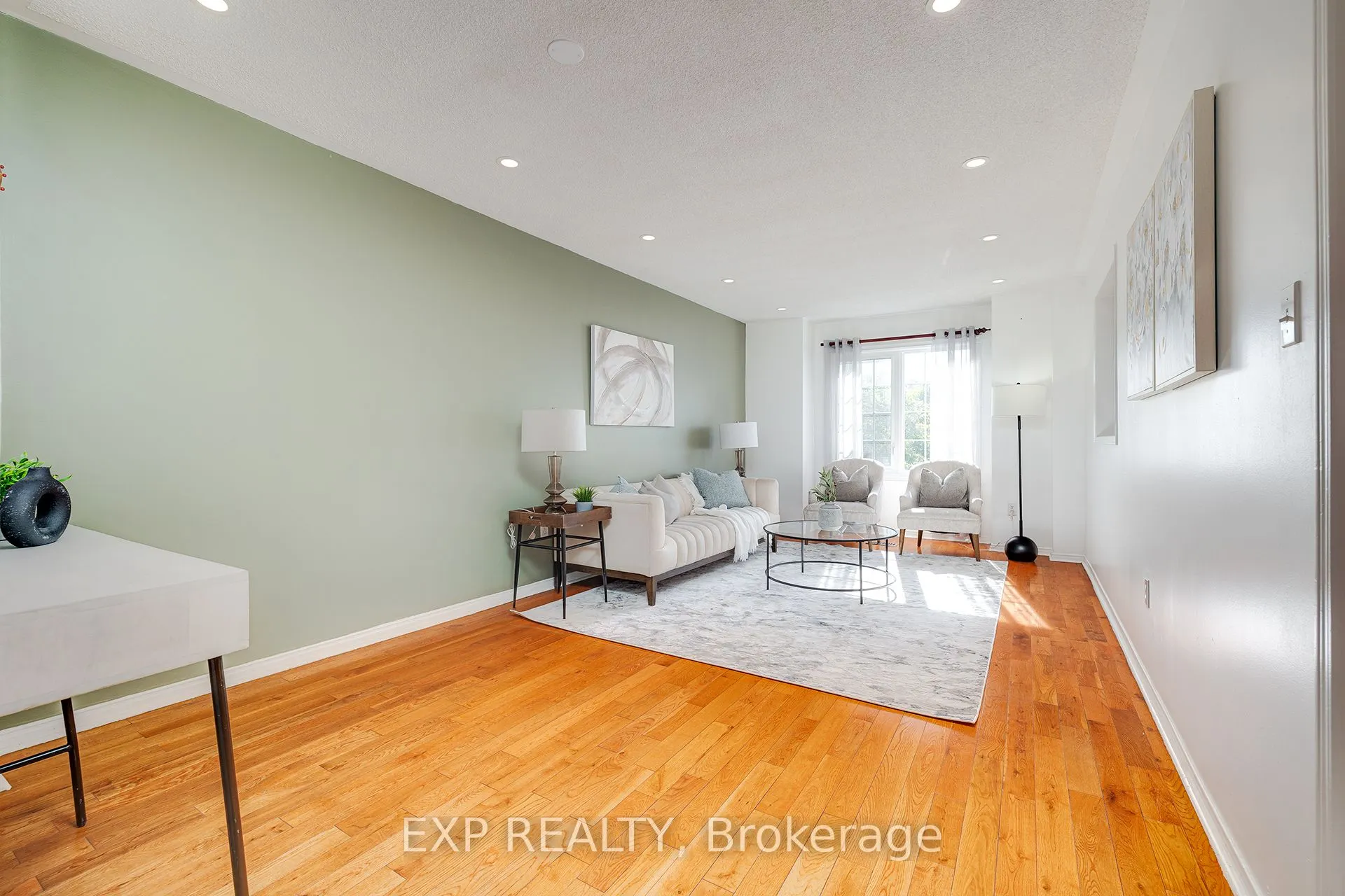 1591 South Parade Court, #24