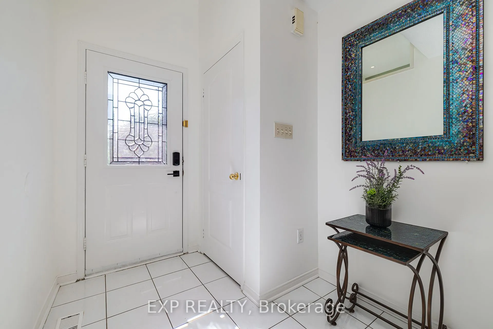 1591 South Parade Court, #24