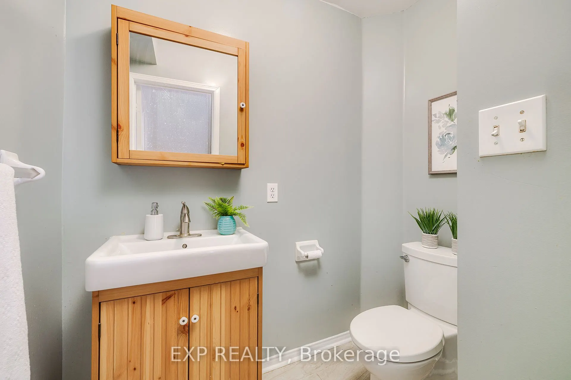 1591 South Parade Court, #24