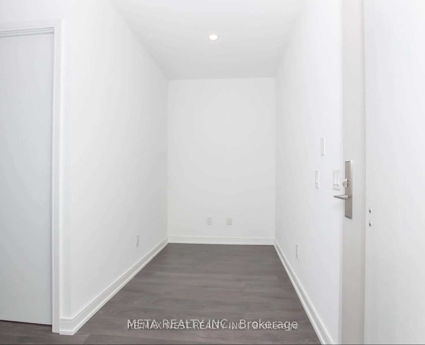 30 Samuel Wood Way, #503