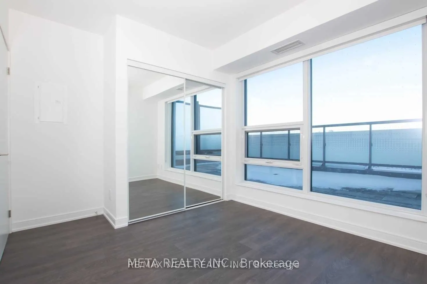 30 Samuel Wood Way, #503