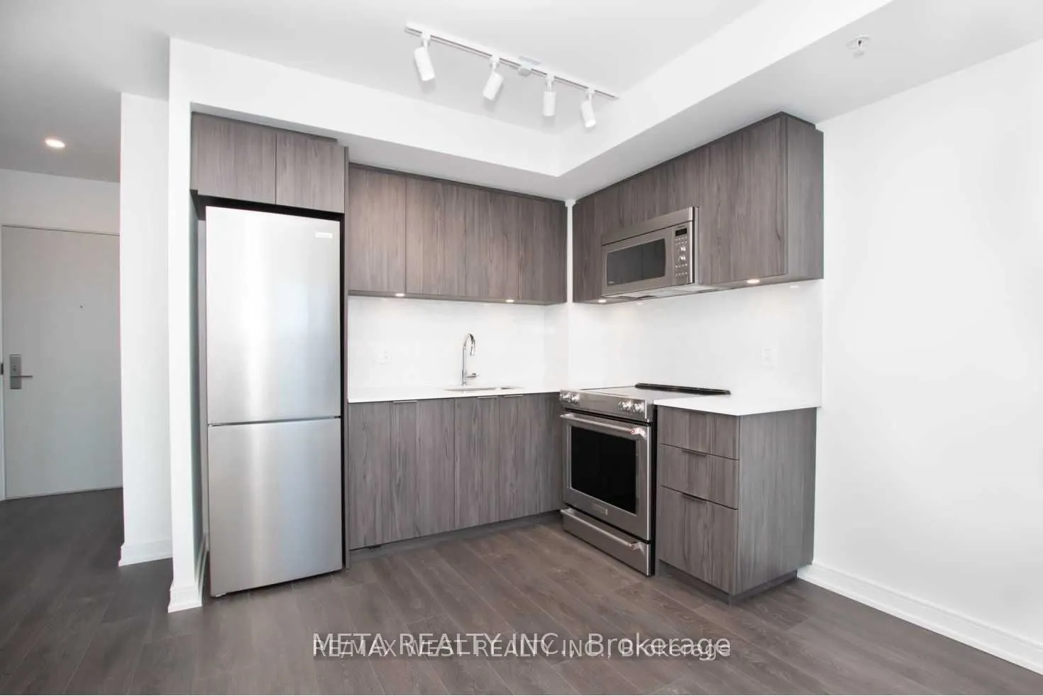 30 Samuel Wood Way, #503