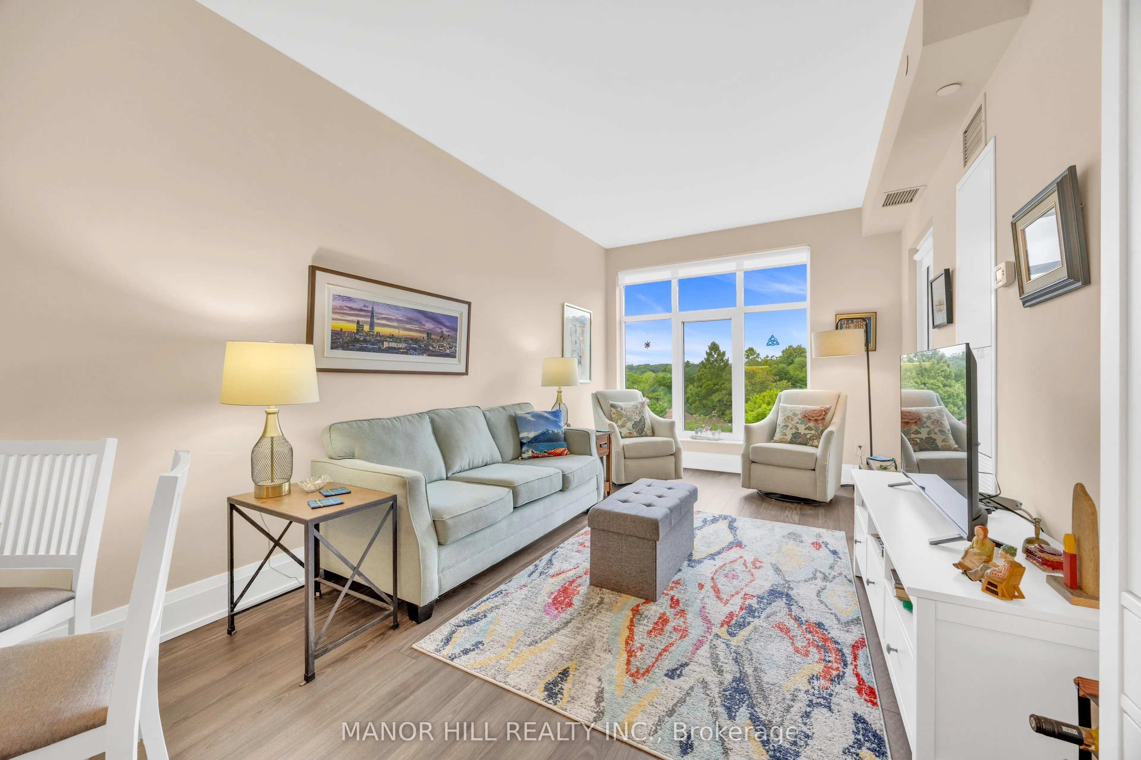 2 Old Mill Drive, #323