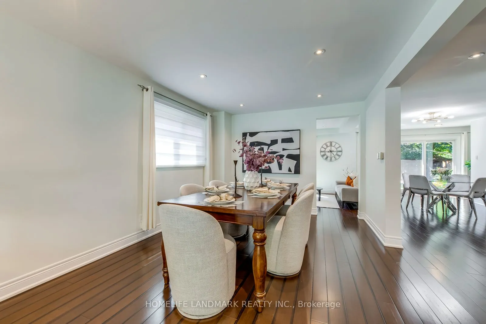 1076 Montrose Abbey Drive