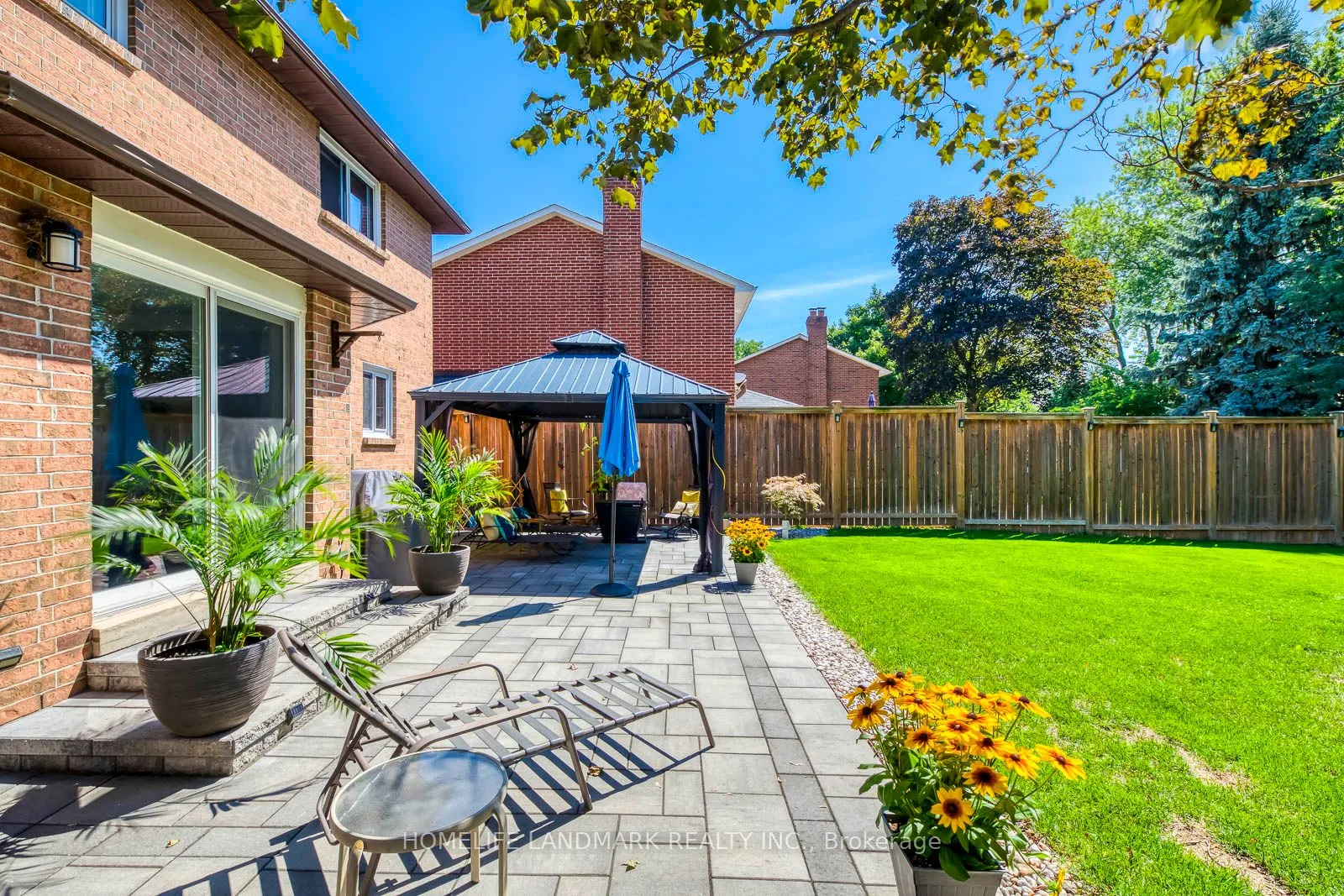 1076 Montrose Abbey Drive