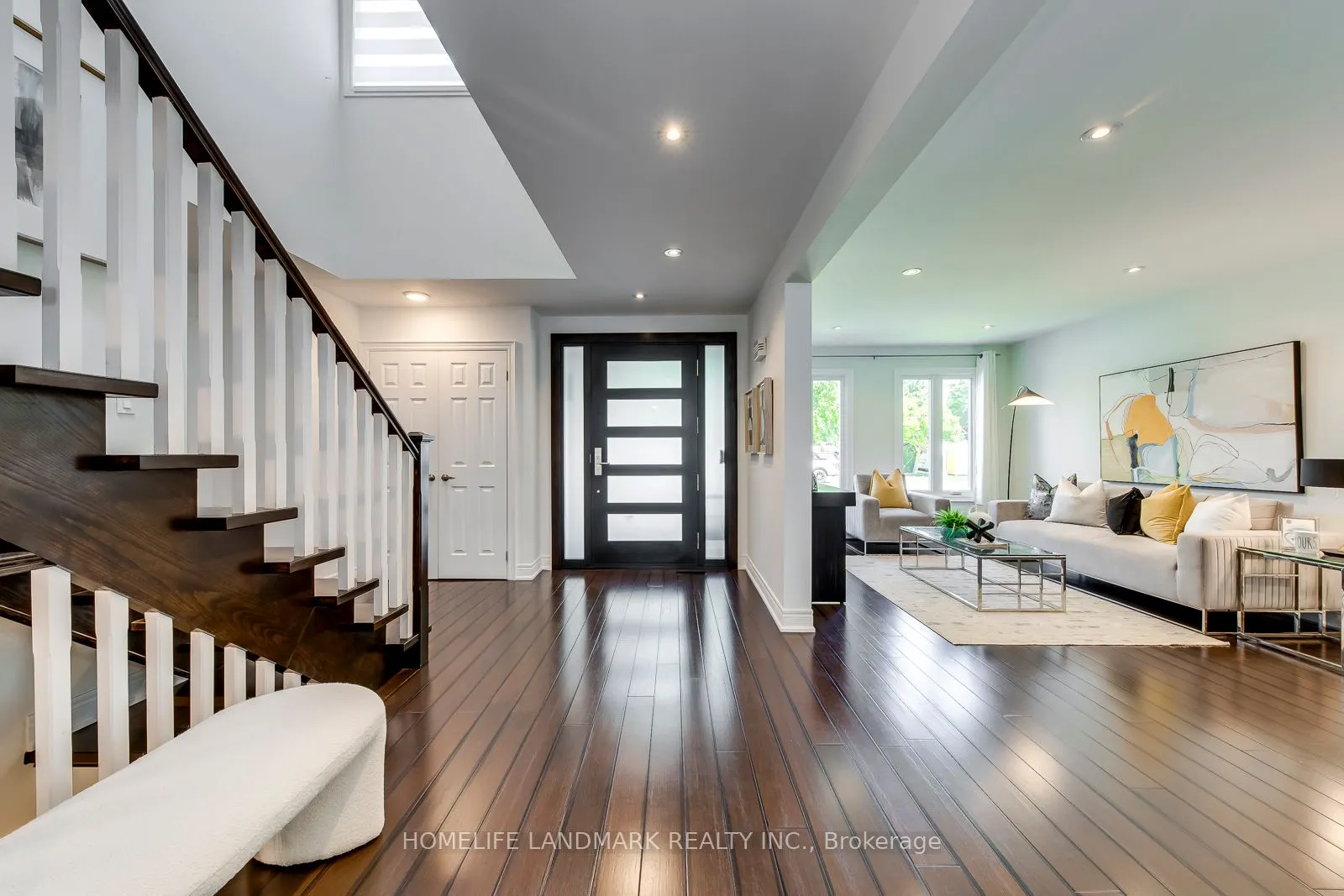 1076 Montrose Abbey Drive