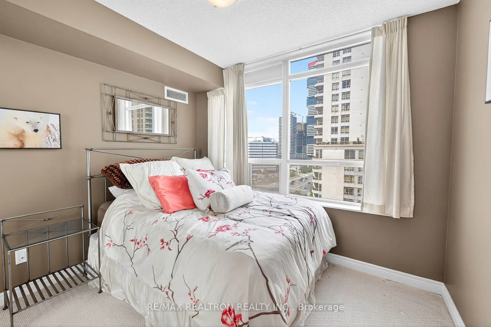 310 Burnhamthorpe Road W, #1106