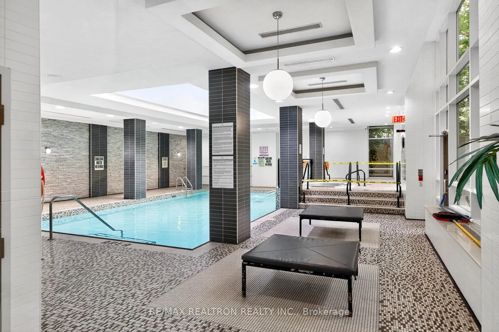 310 Burnhamthorpe Road W, #1106