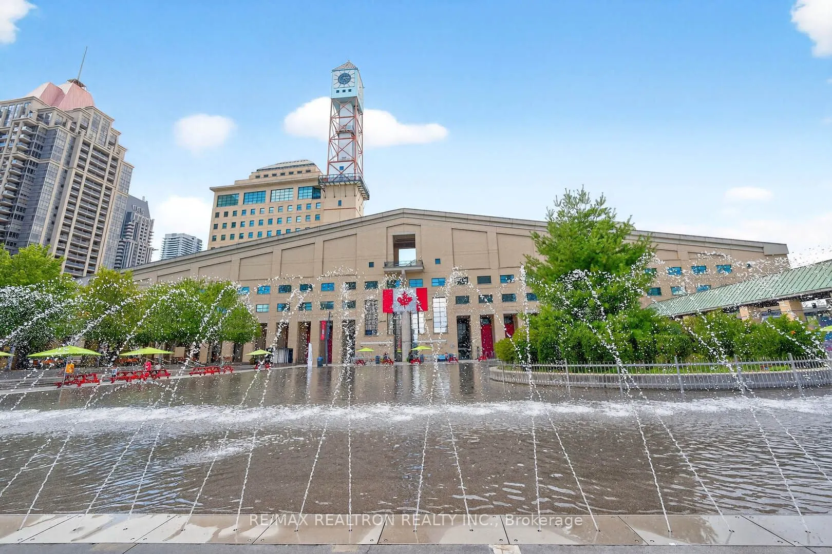 310 Burnhamthorpe Road W, #1106