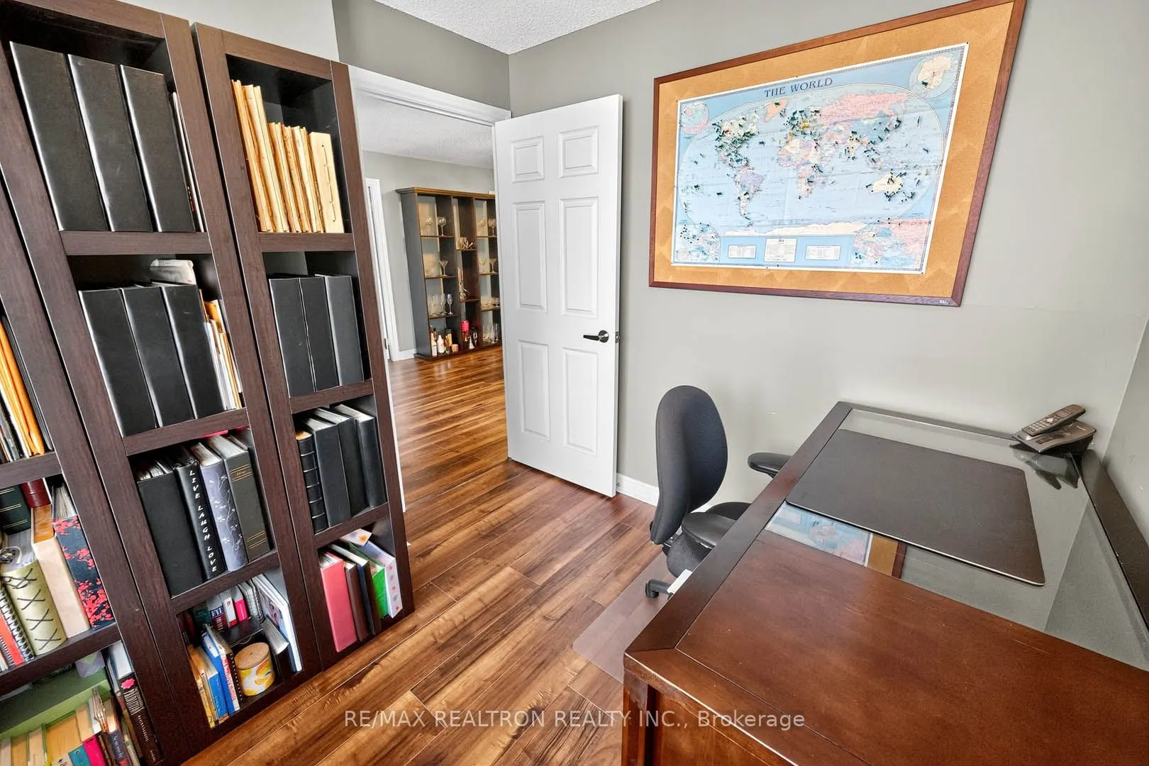 310 Burnhamthorpe Road W, #1106