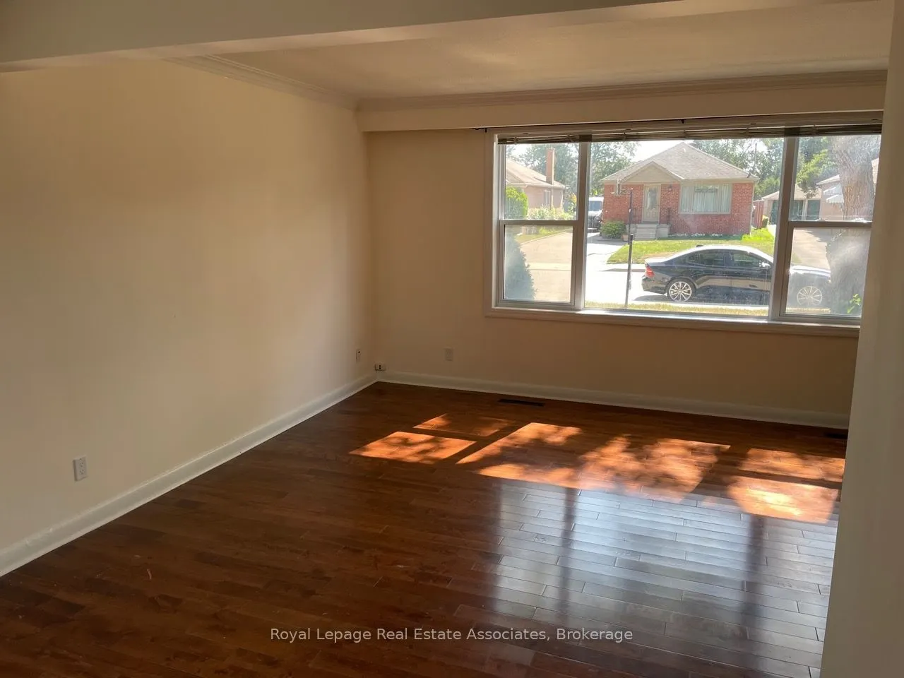43 Broadview Avenue