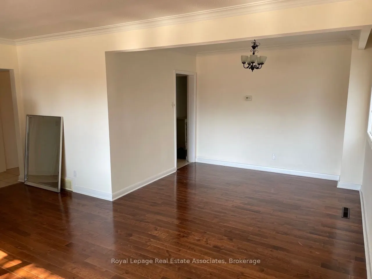 43 Broadview Avenue