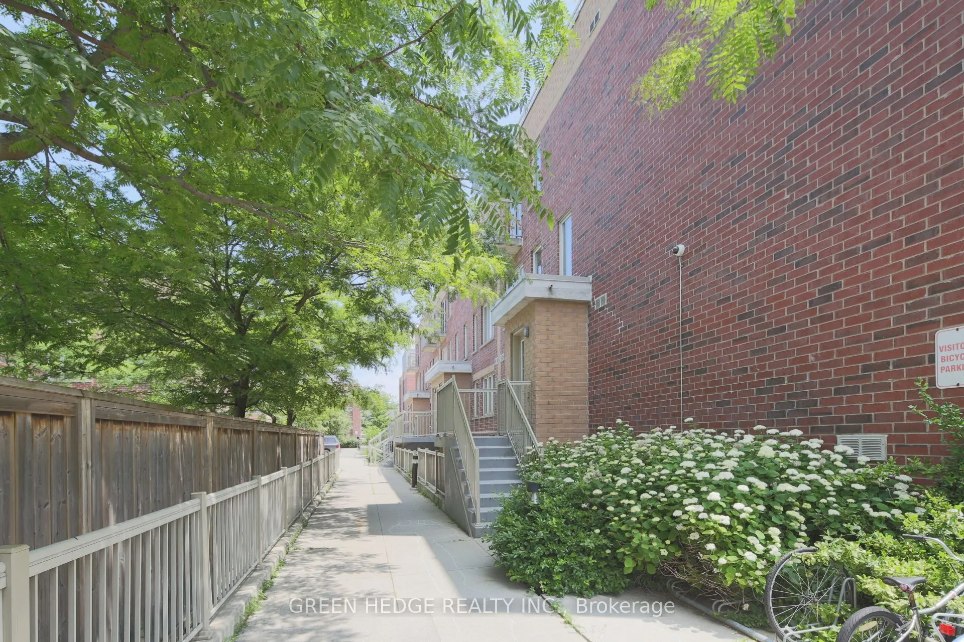 20 Elsie Lane, #218