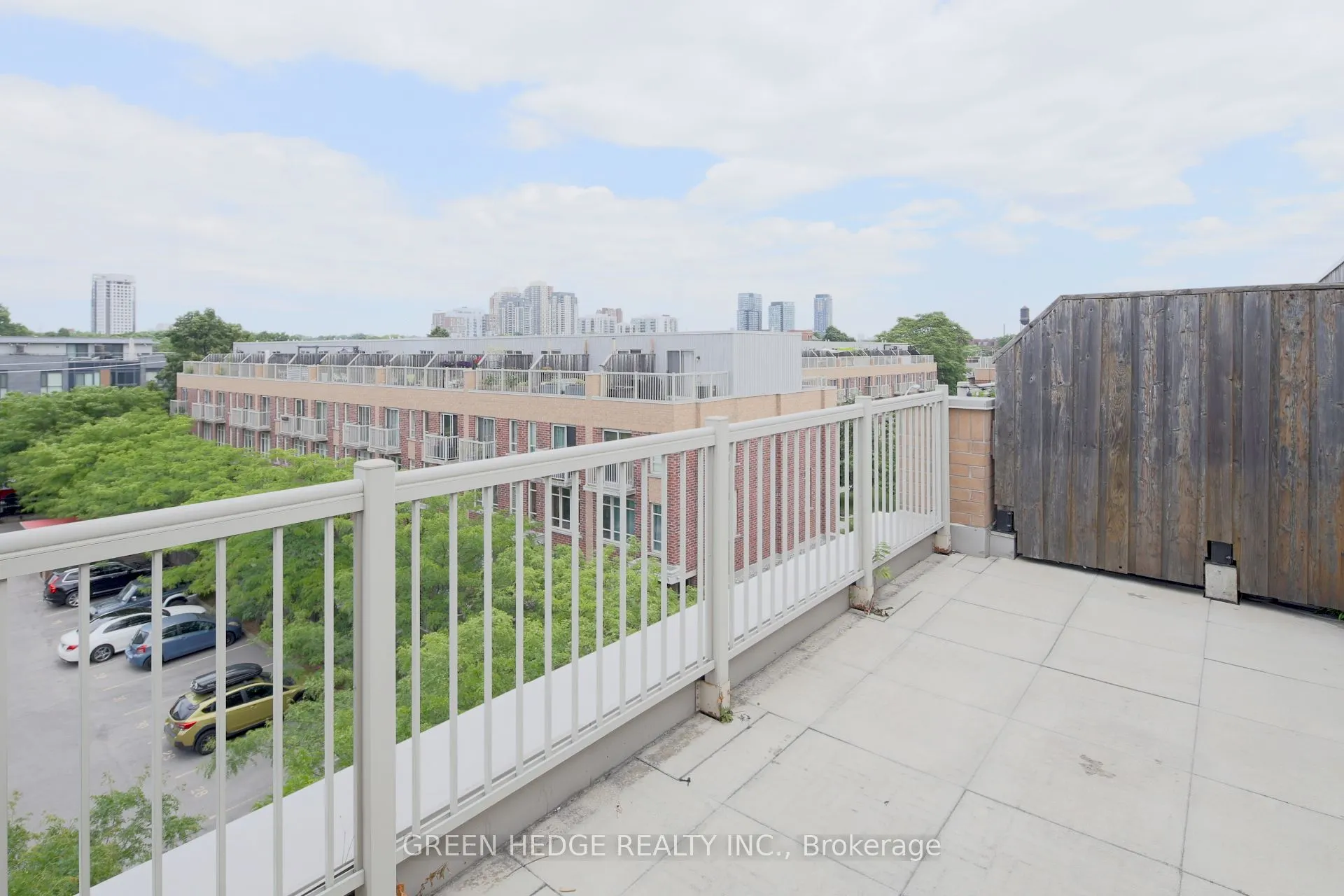 20 Elsie Lane, #218
