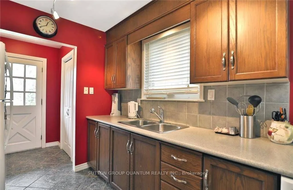 462 Withnell Crescent