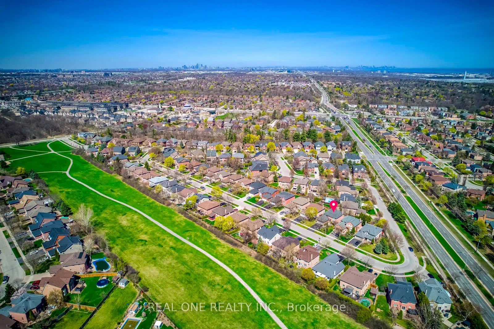 2075 Banbury Crescent